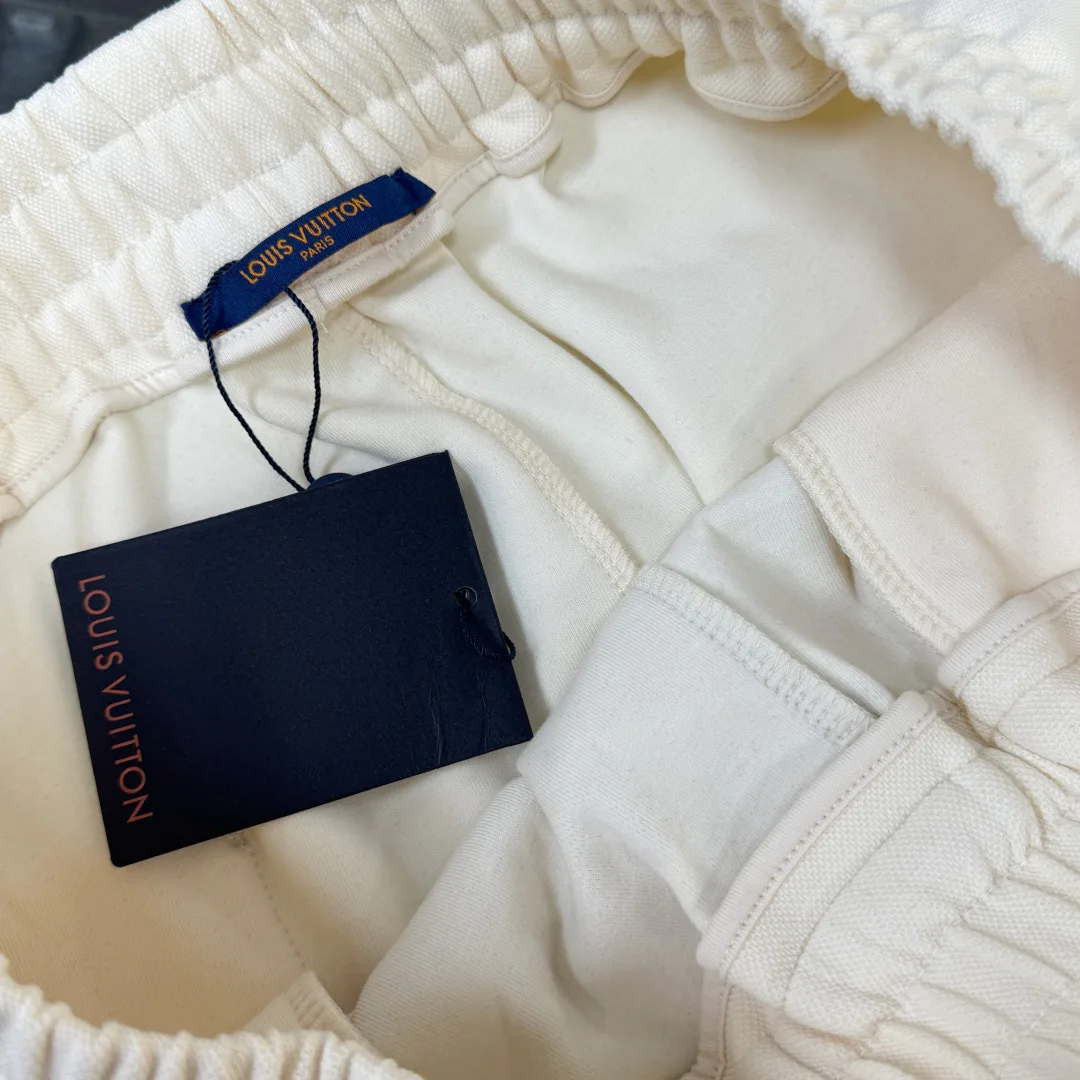 Шорты Женские Louis Vuitton 11873023