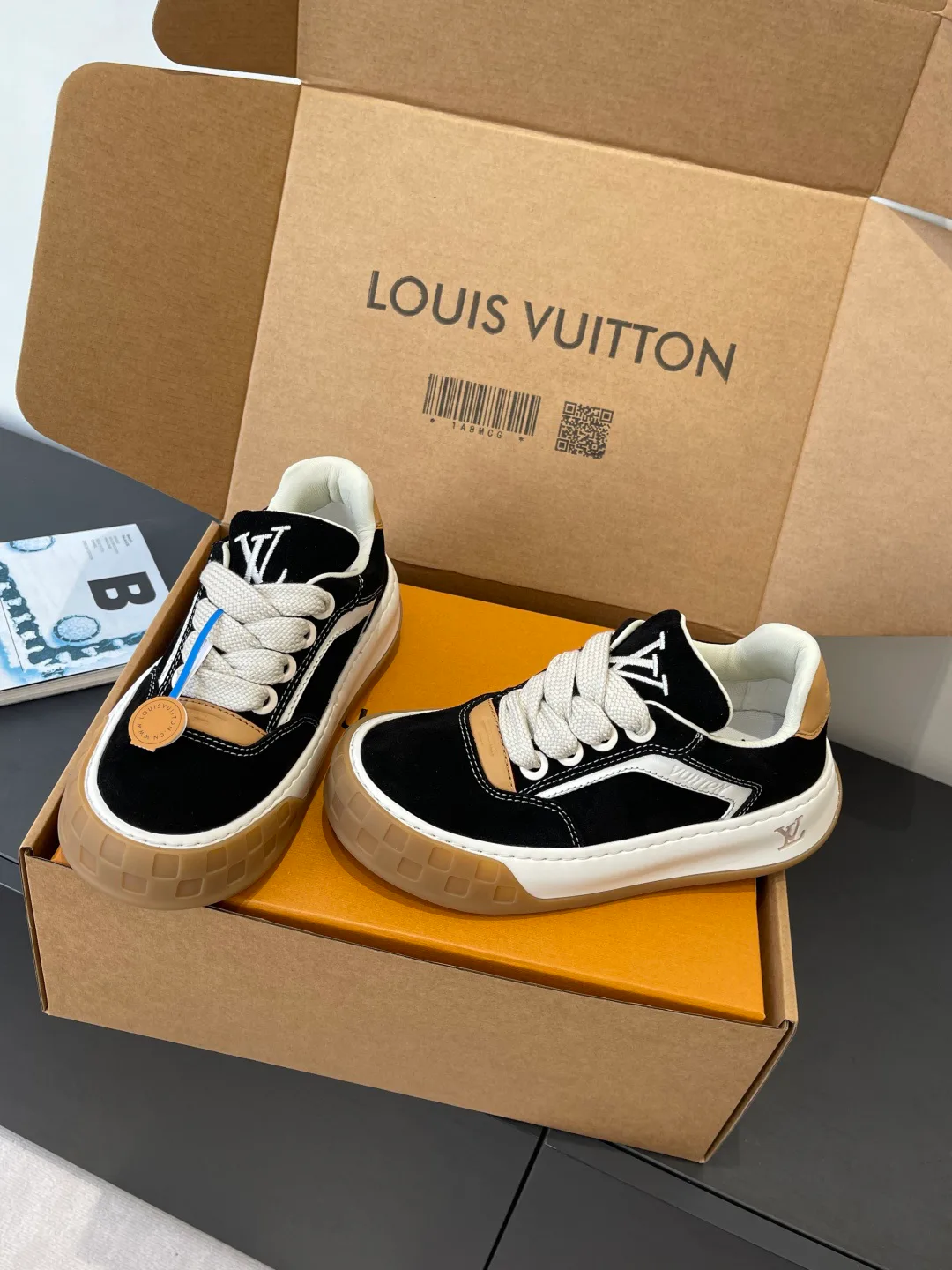 Кроссовки Женские Louis Vuitton 393191