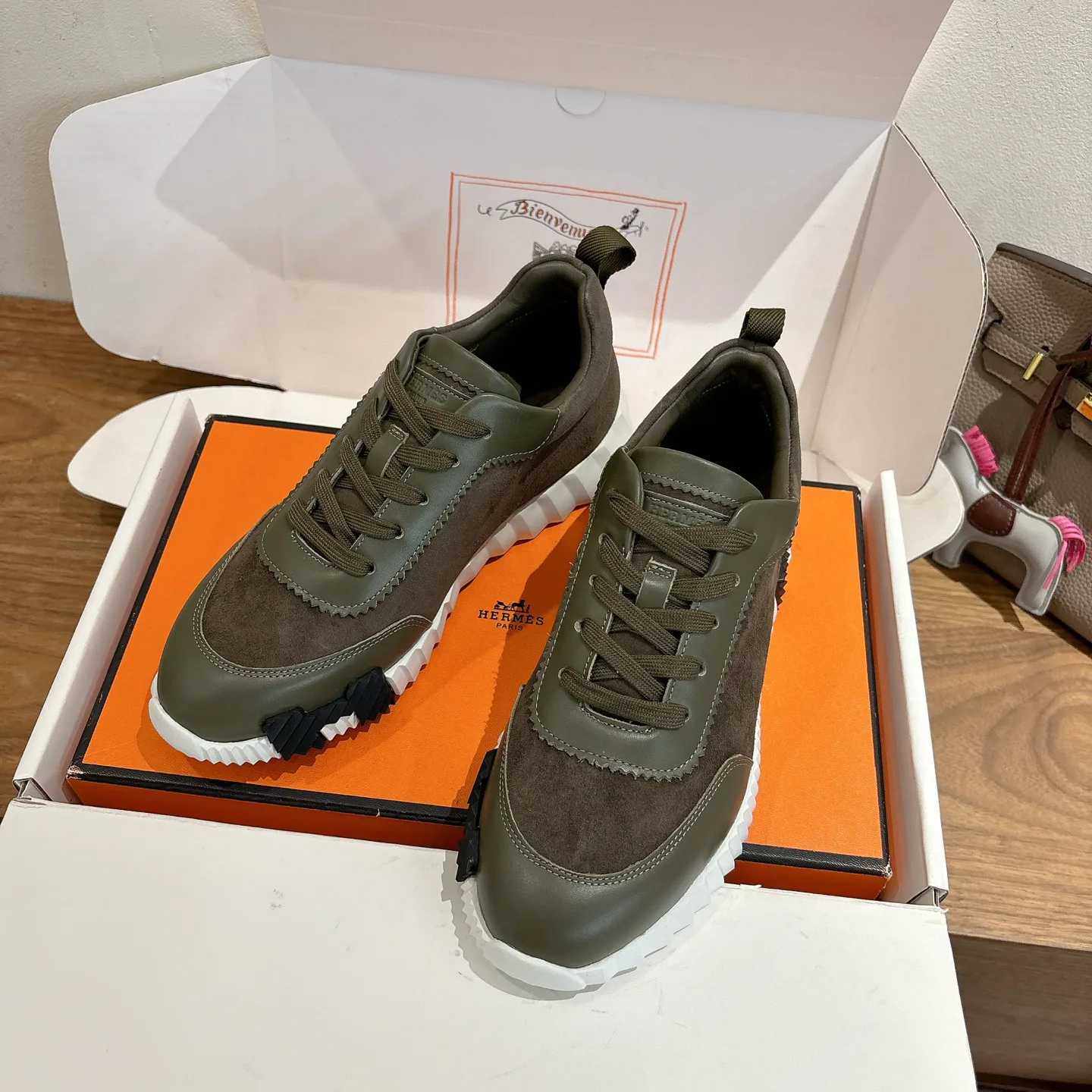 Кроссовки Женские Hermes 9915089