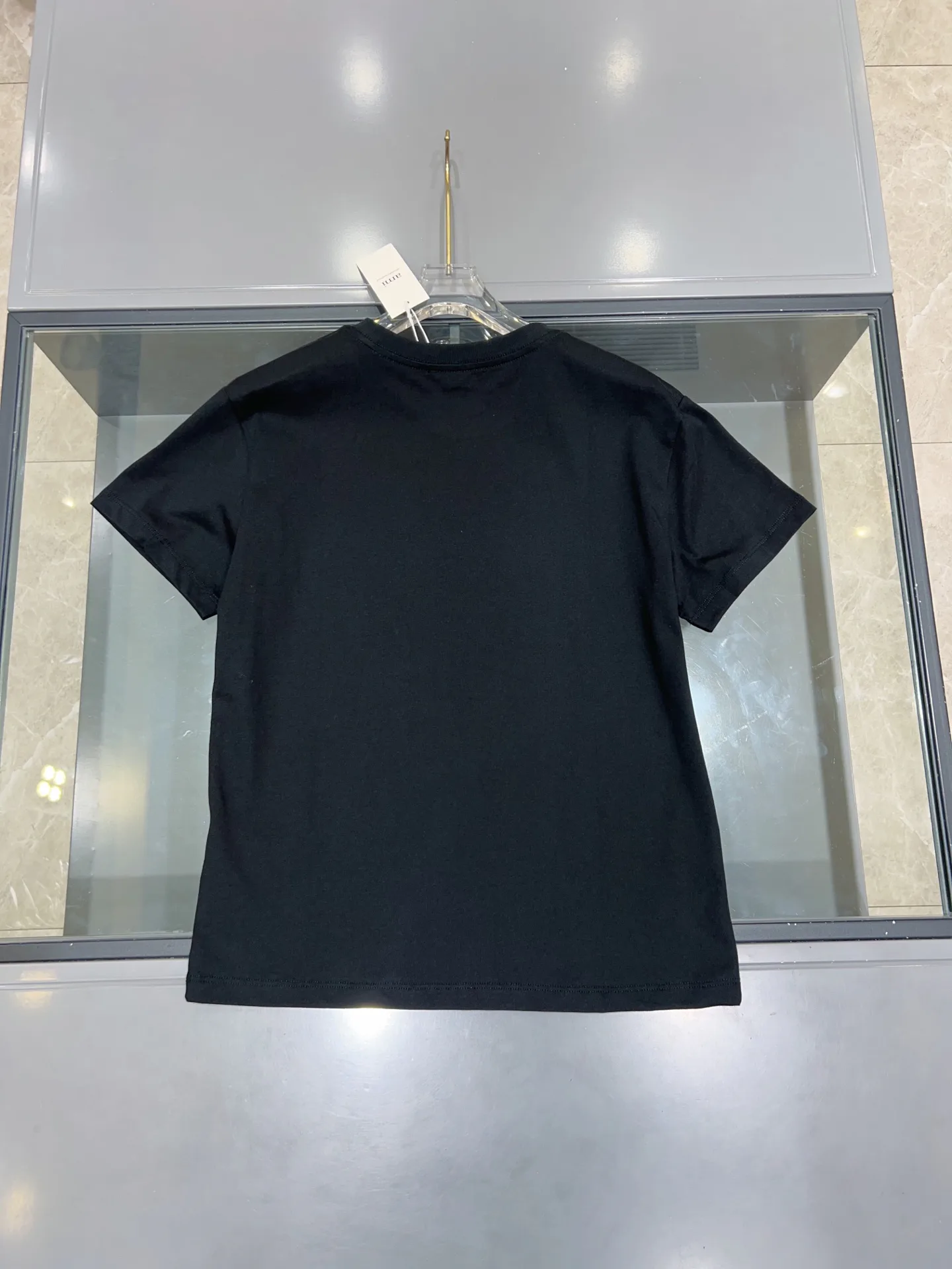 Футболки Женские Ami Paris 1696609