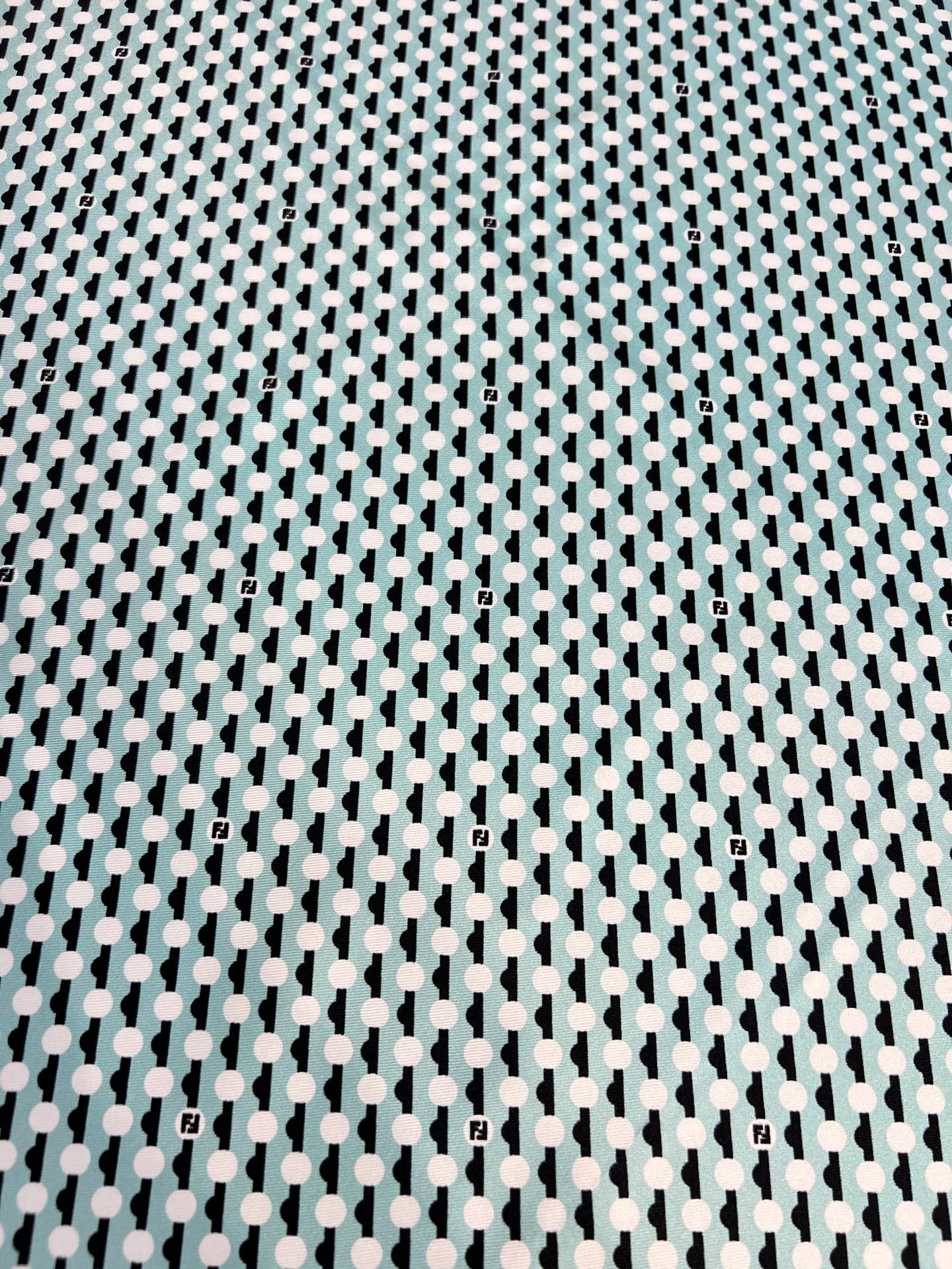 Шарфы Fendi 523795