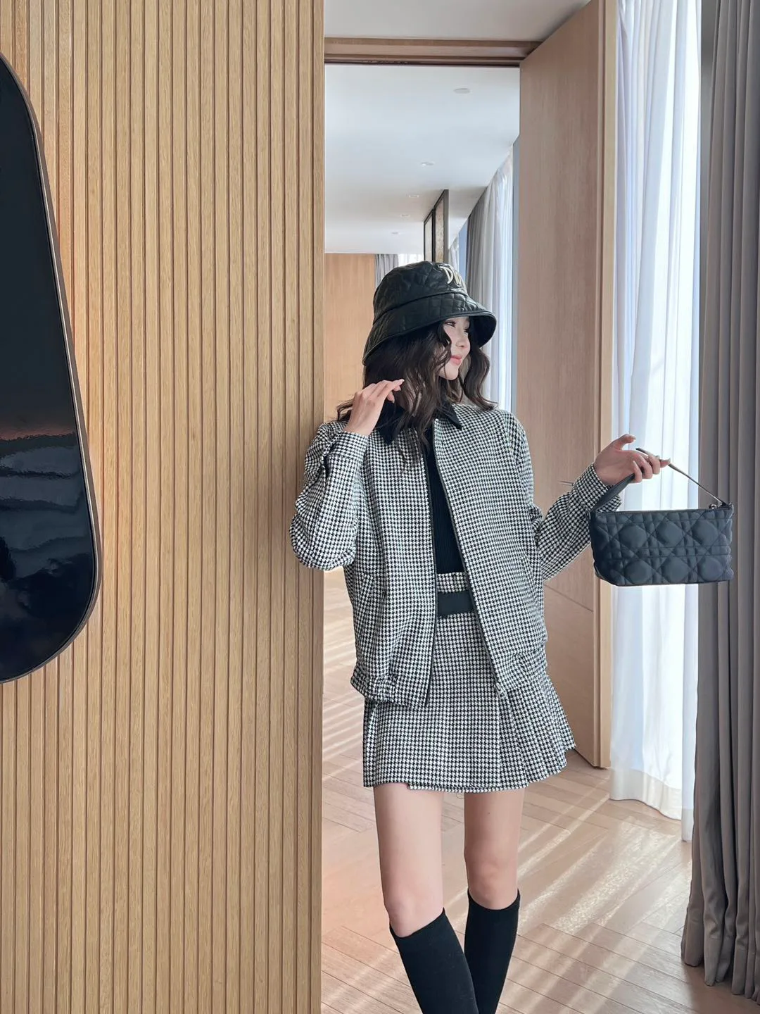 Куртки Женские Christian Dior Куртки Женские Christian Dior