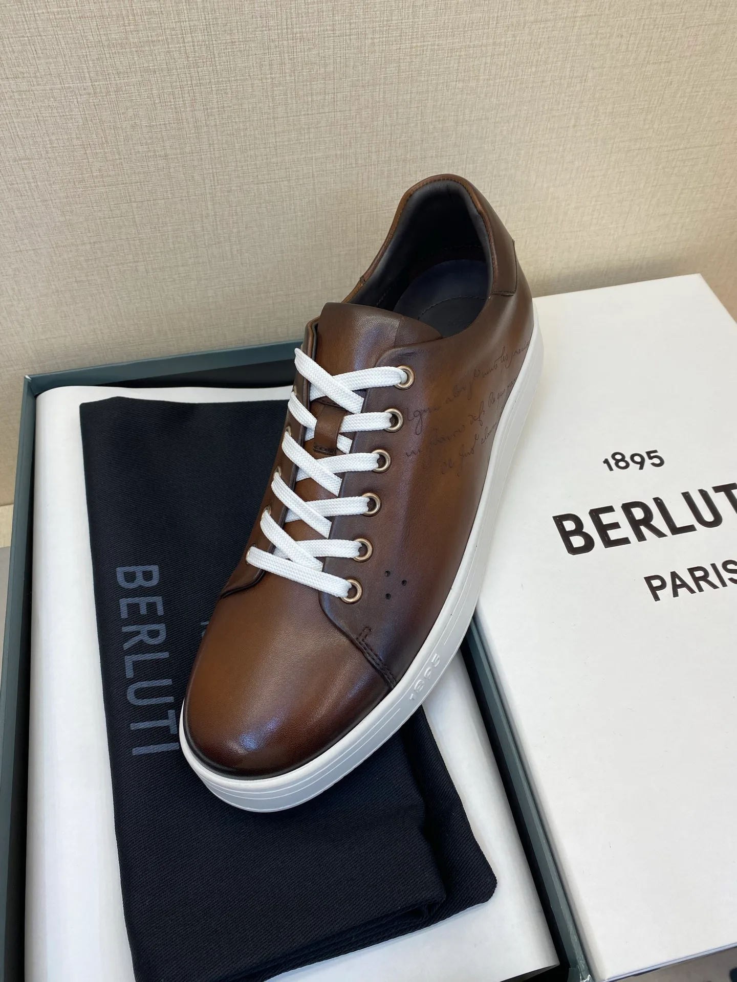 Кроссовки Мужские Berluti 17971871