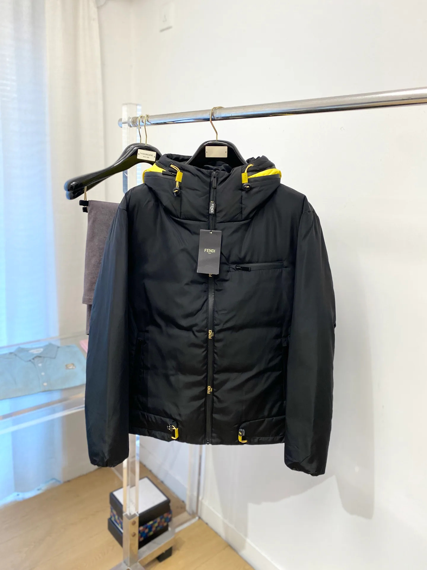 Куртки И Пуховики Мужские Fendi 1941410