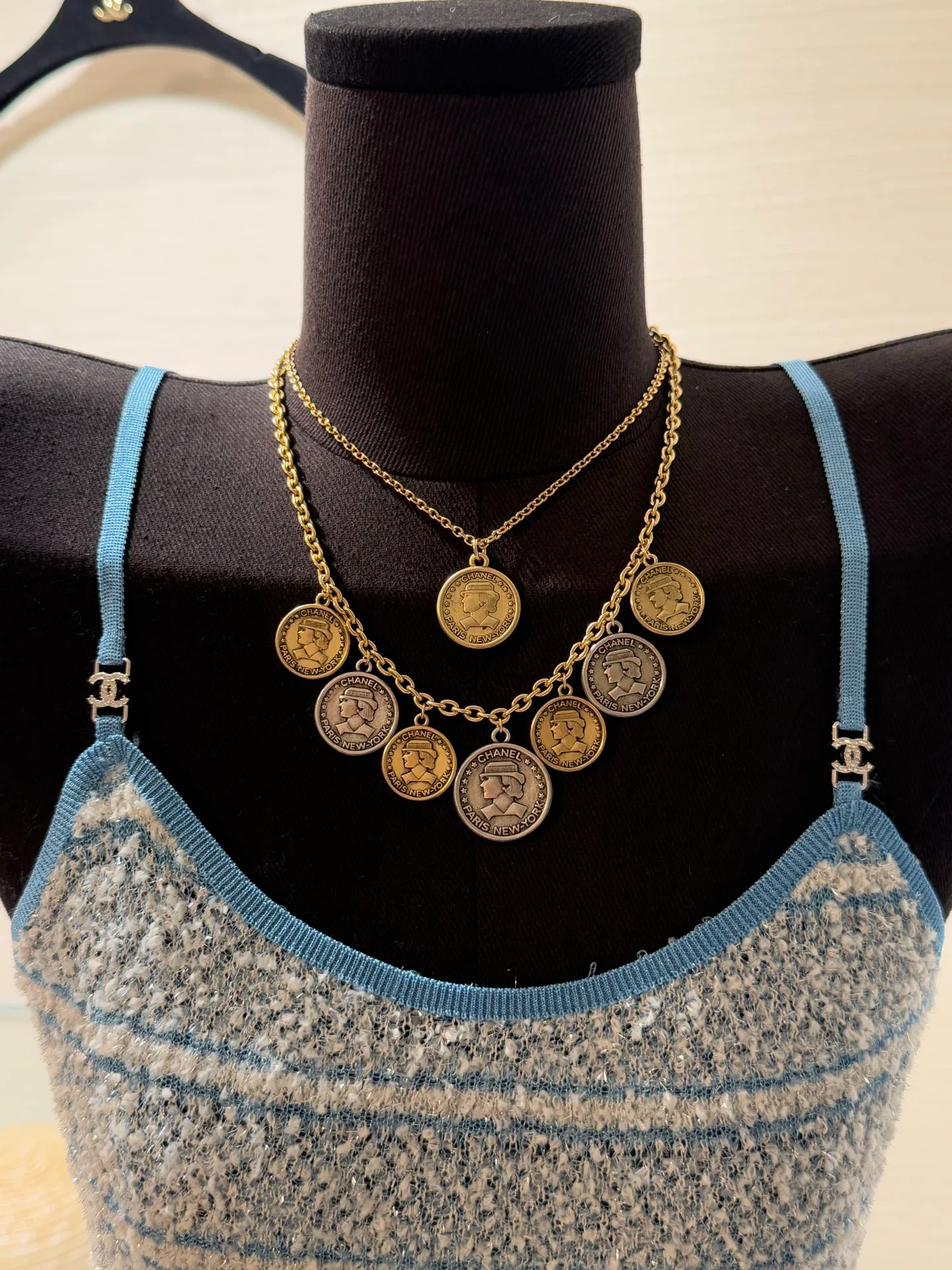 Бижутерия Chanel 18059161