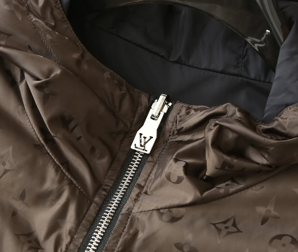 Куртки И Пуховики Мужские Louis Vuitton 17162549