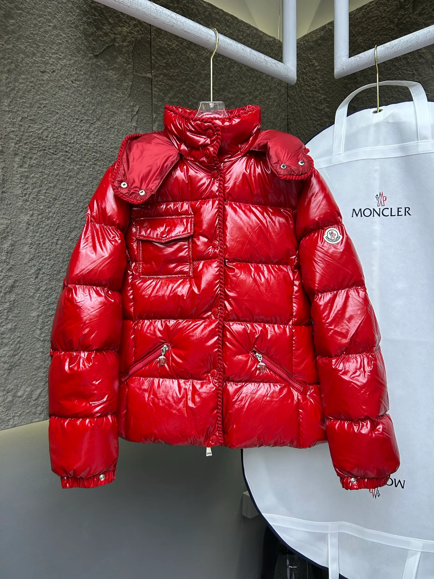 Куртки И Пуховики Женские Moncler 18002371