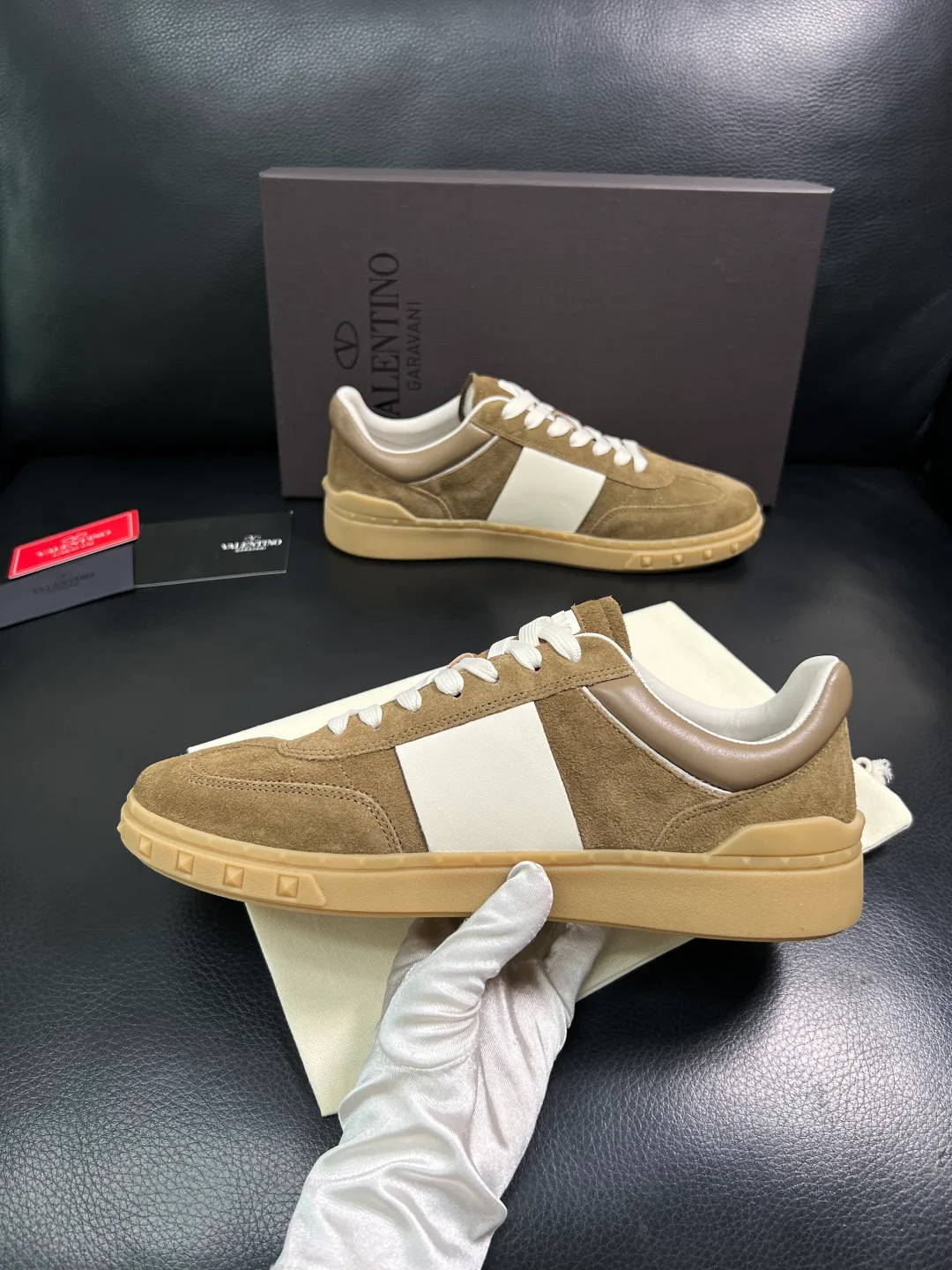 Кроссовки Женские Valentino 17093909
