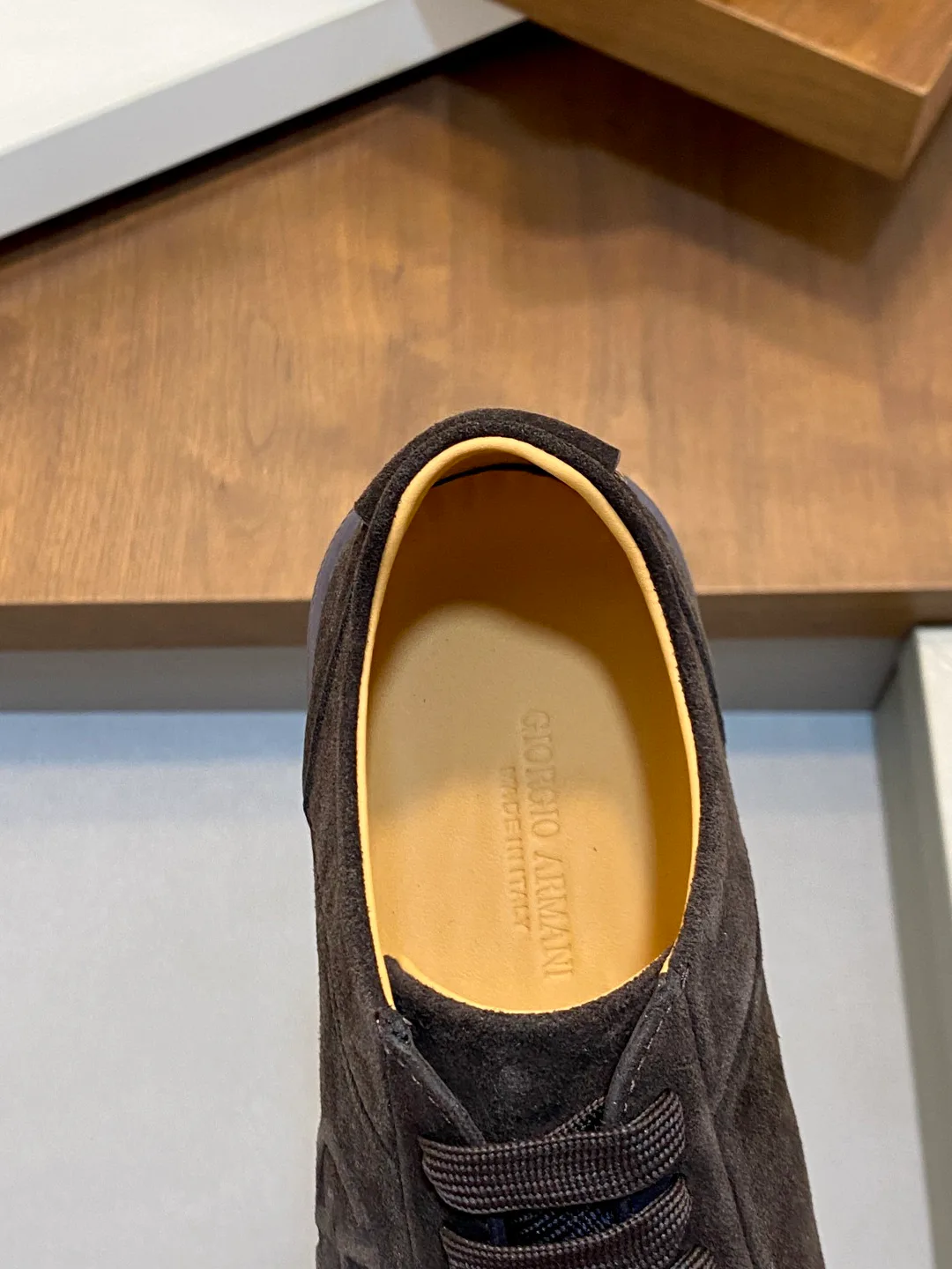Кроссовки Мужские Armani 18697892