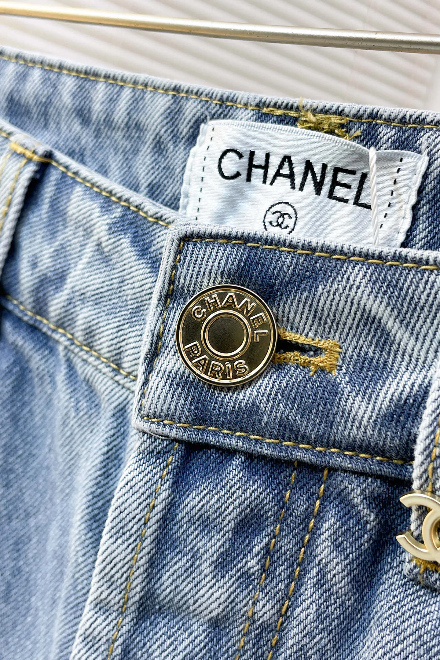 Джинсы Мужские Chanel 17600520
