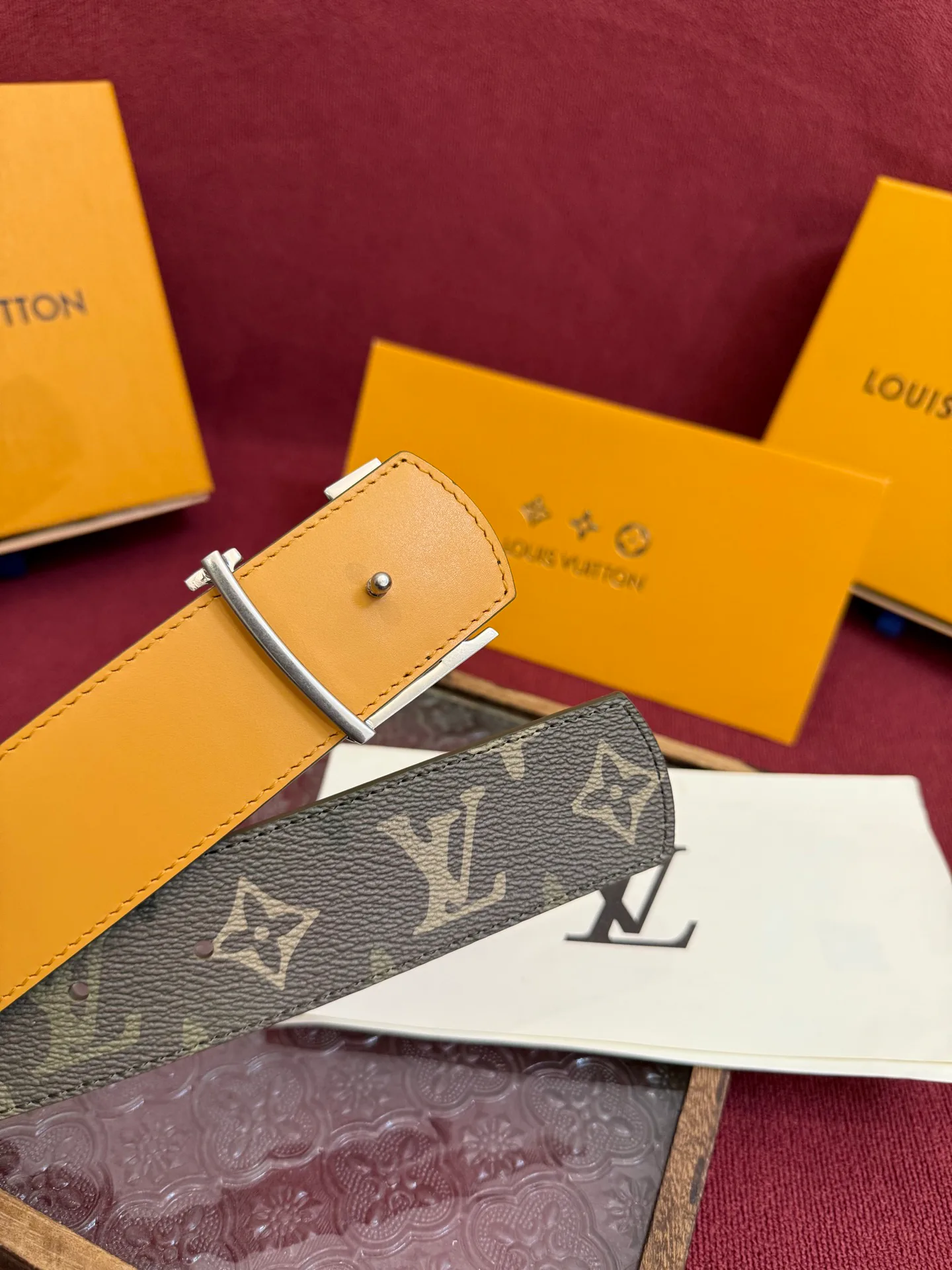 Ремни Louis Vuitton 608152