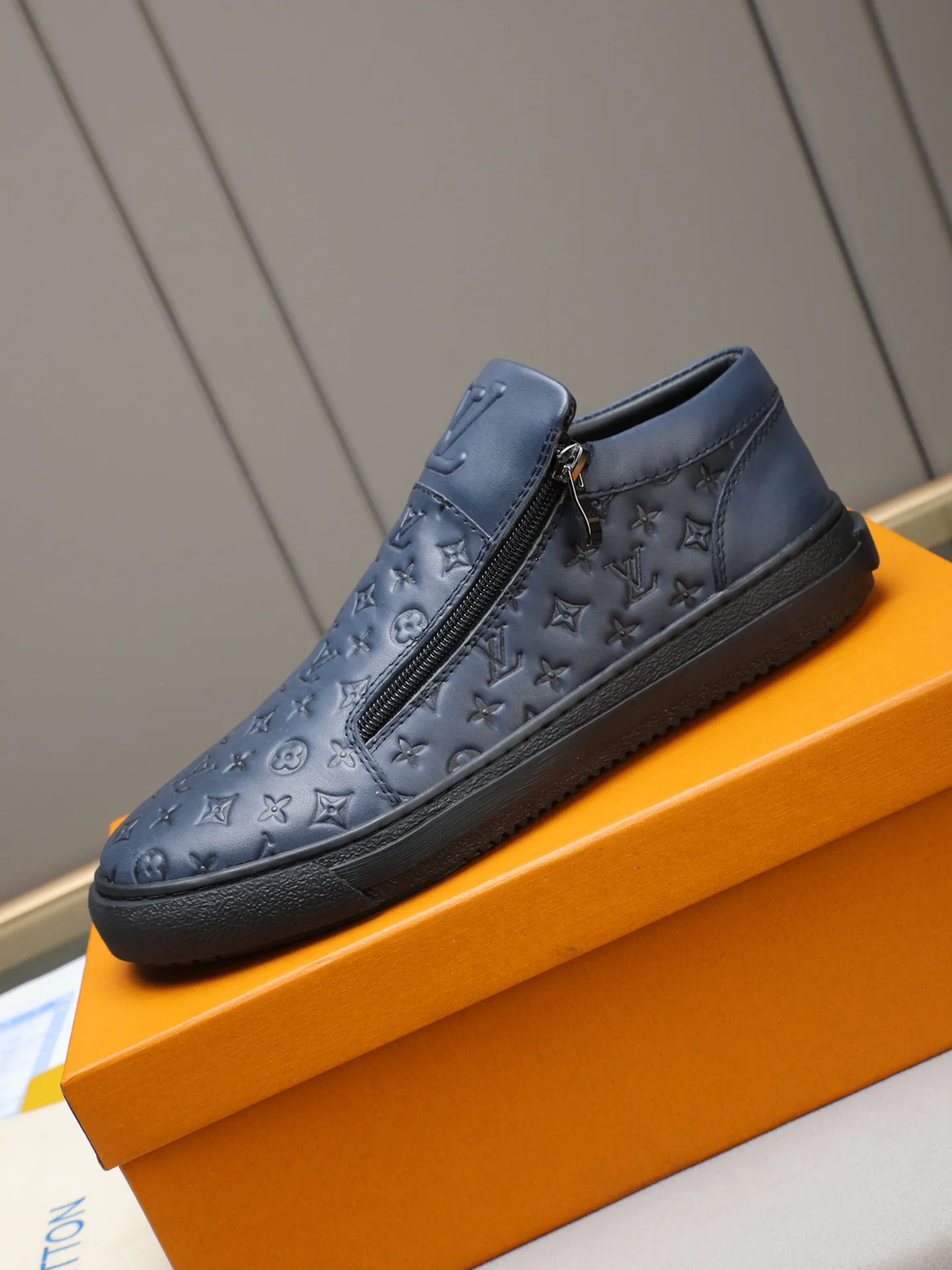 Кроссовки Мужские Louis Vuitton 1277016