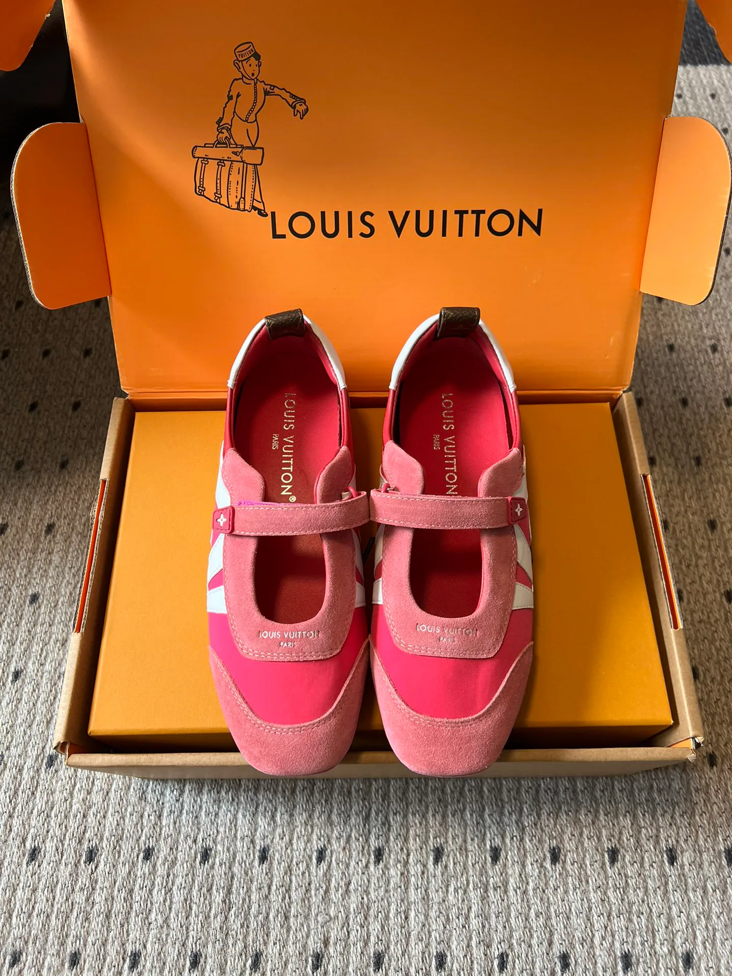 Туфли Женские Louis Vuitton 13561814