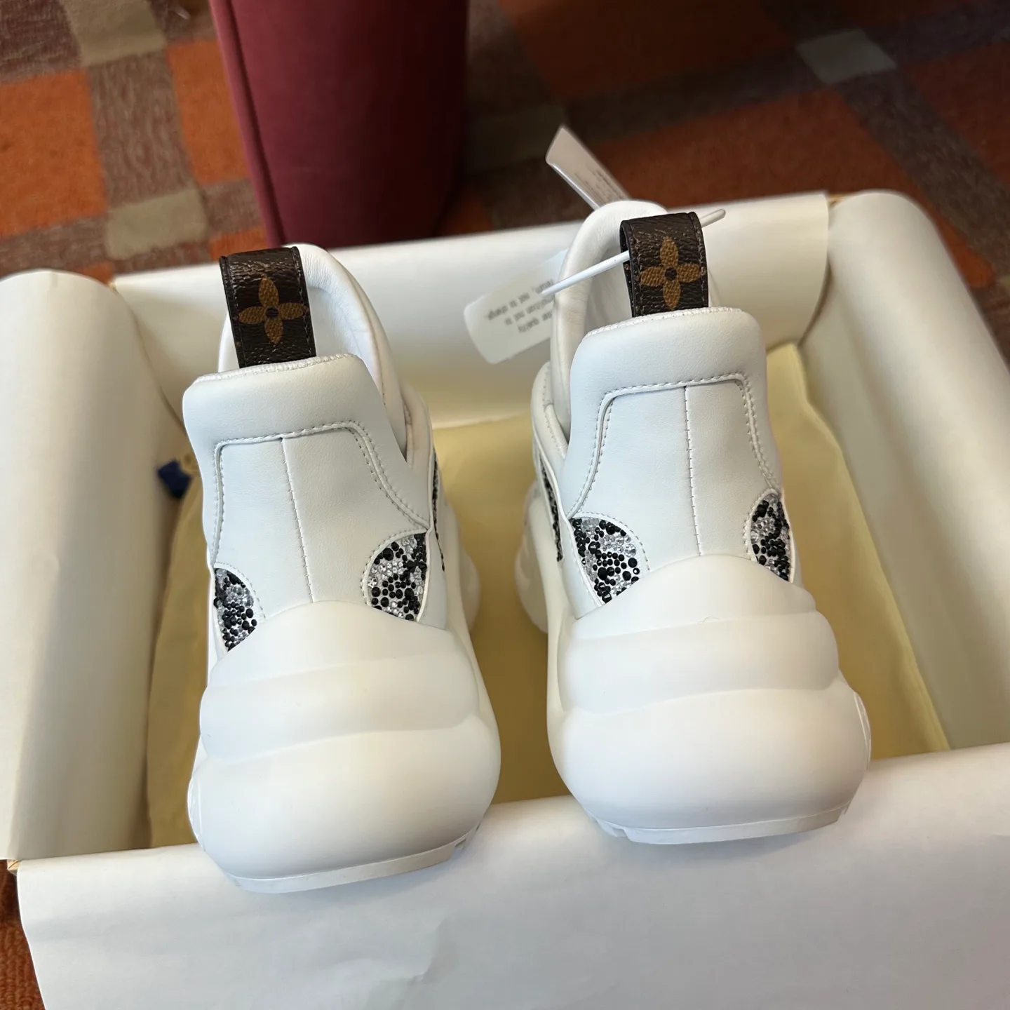 Кроссовки Женские Louis Vuitton 158071