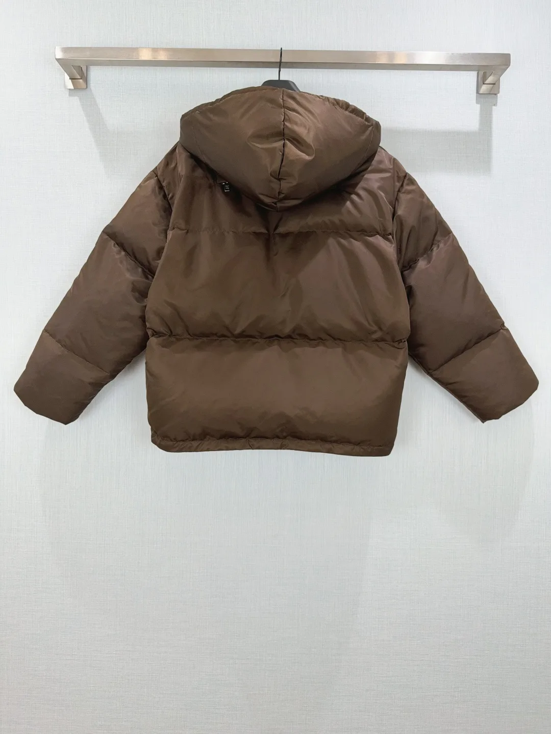 Куртки И Пуховики Женские Prada 18898479