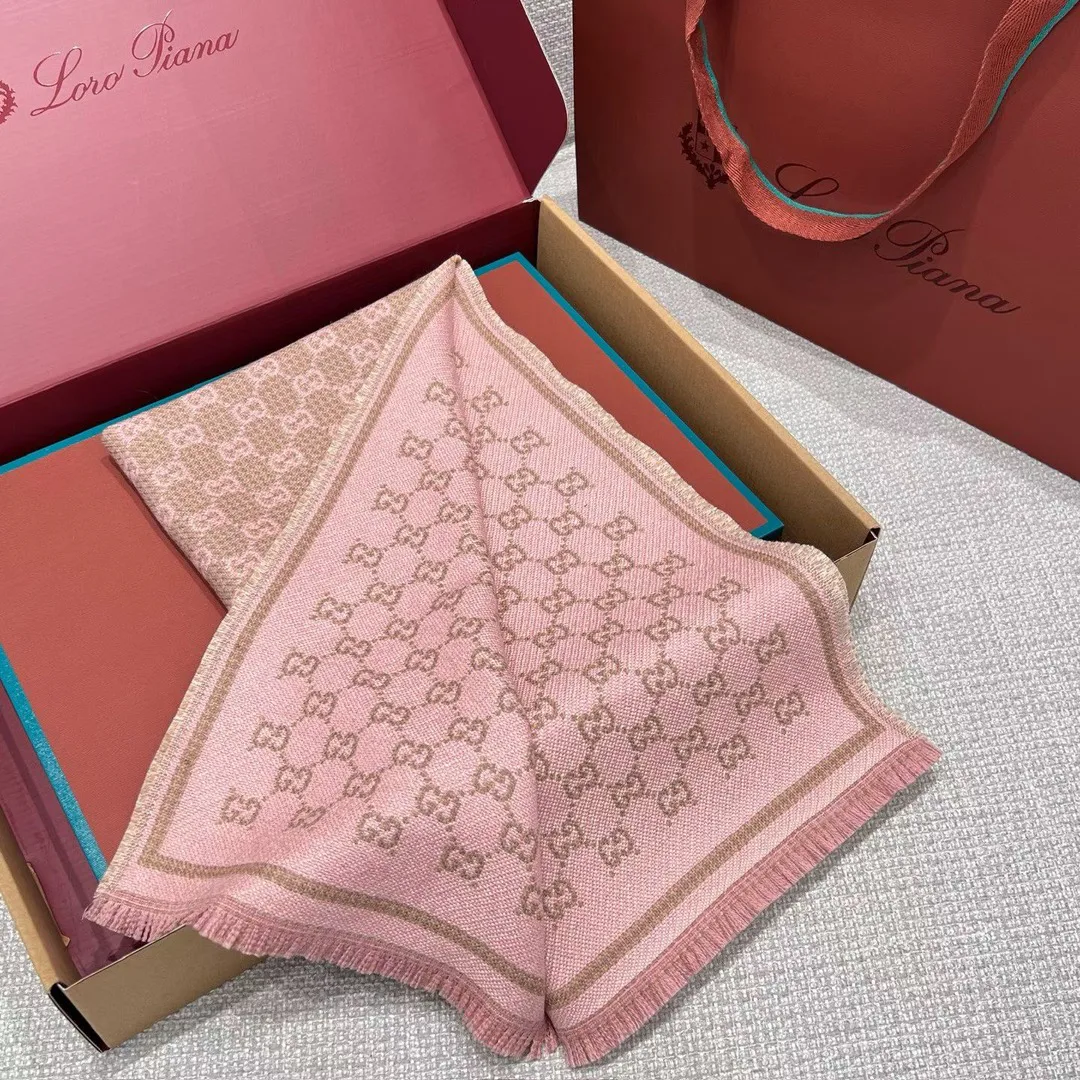 Шарфы Gucci 4337704