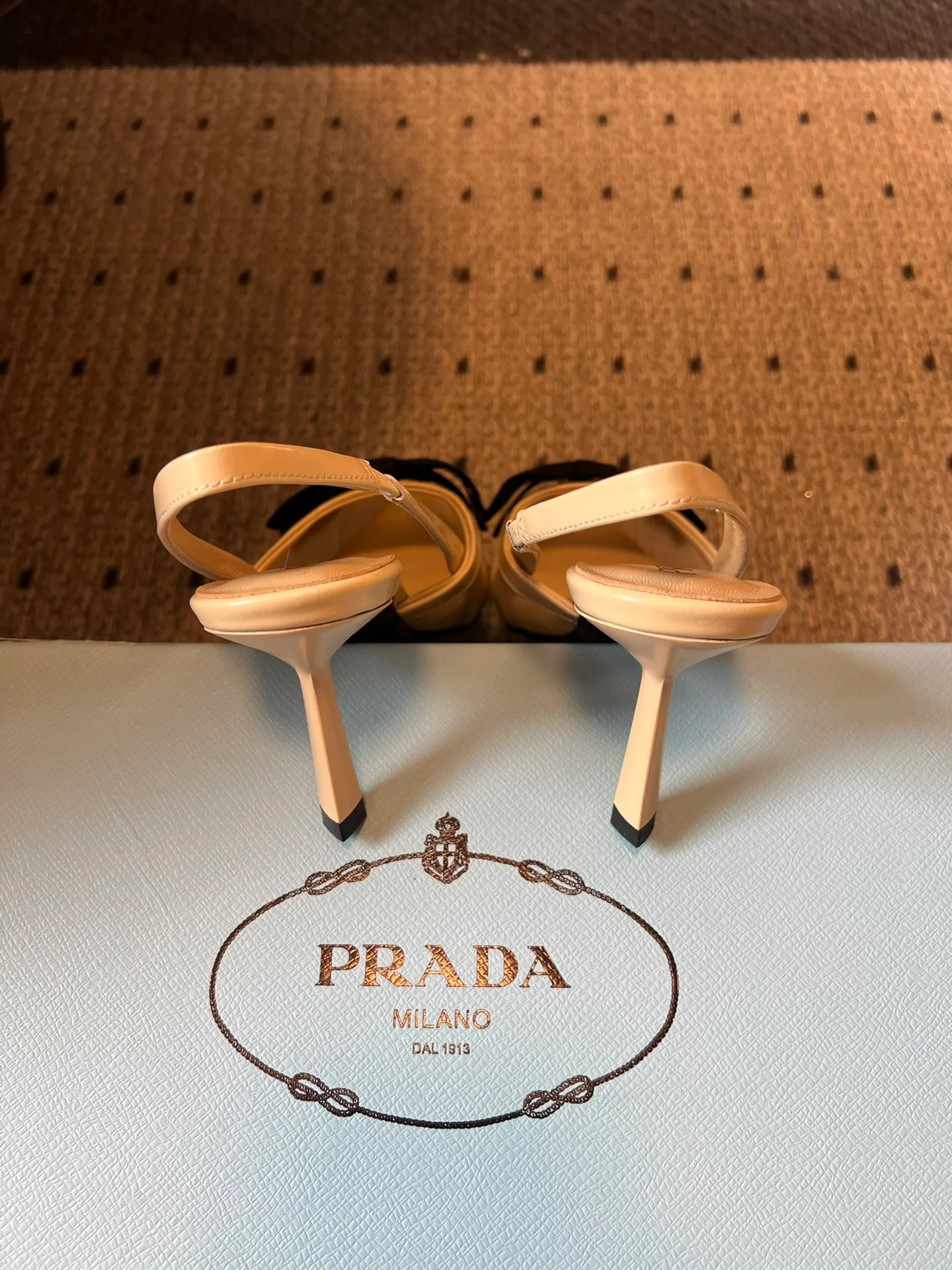 Туфли Женские Prada 11513135