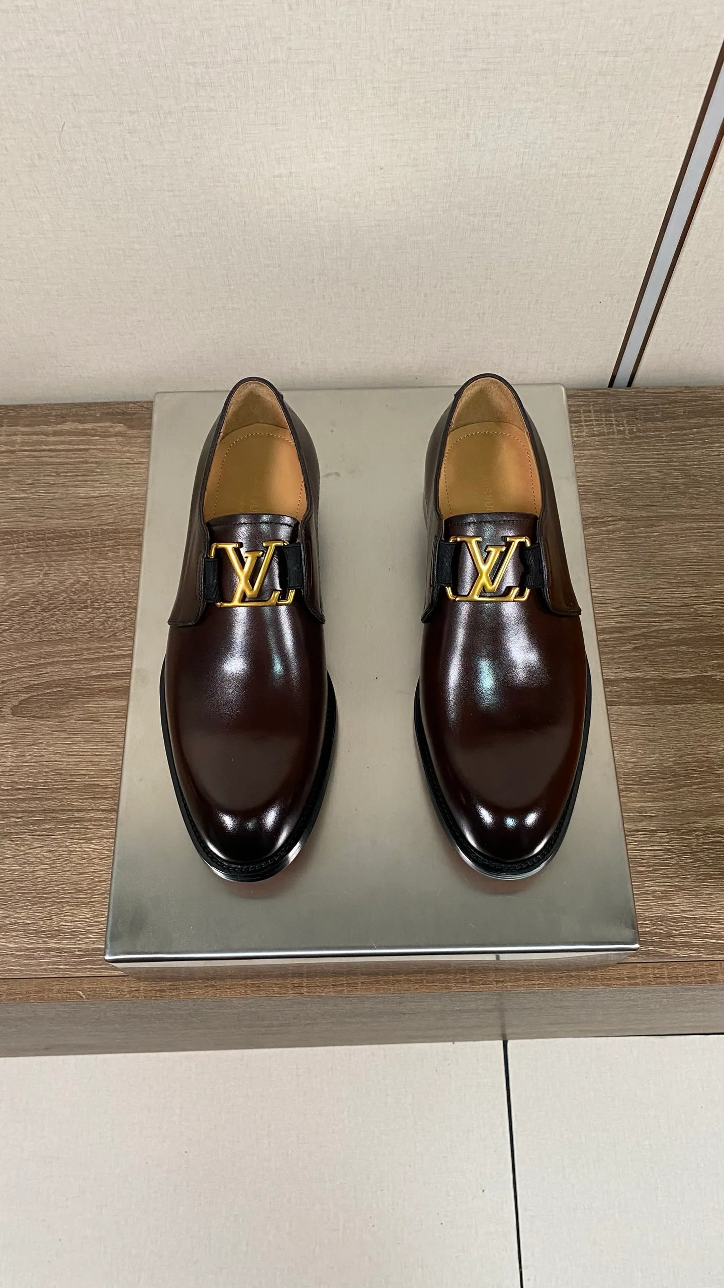 Лоферы И Туфли Мужские Louis Vuitton 18078689