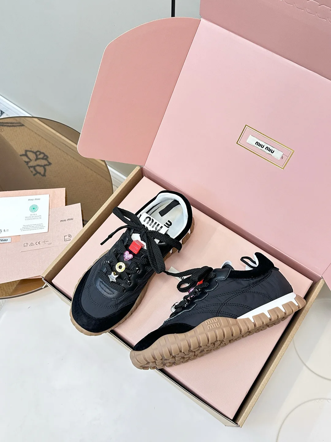 Кроссовки Женские Miu Miu 954199