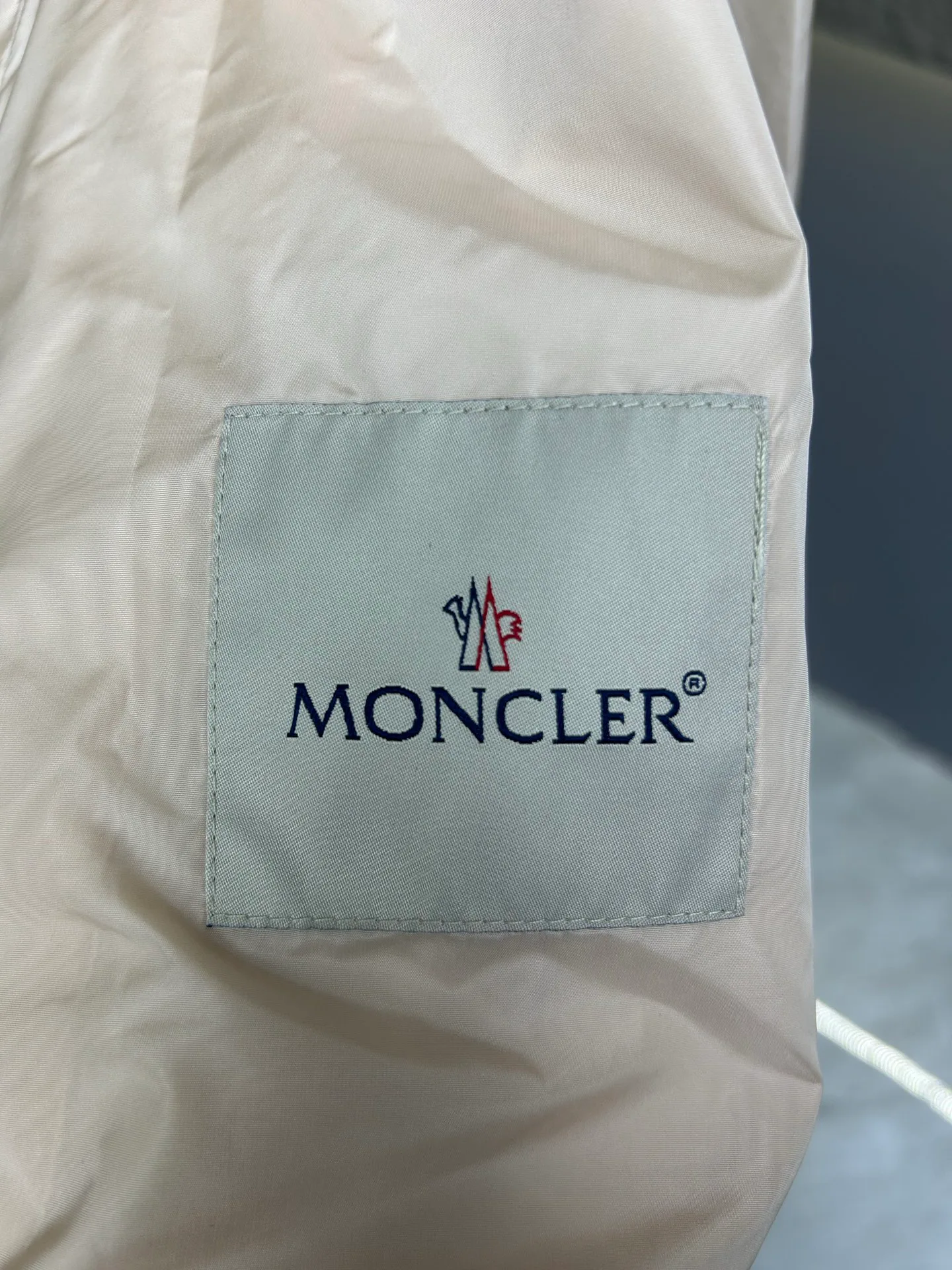 Куртки И Пуховики Женские Moncler 11862681