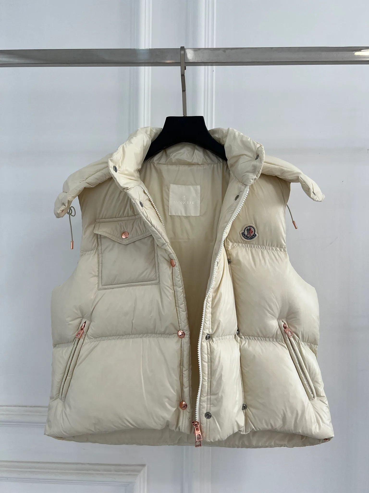 Жилеты Женские Moncler 18416173
