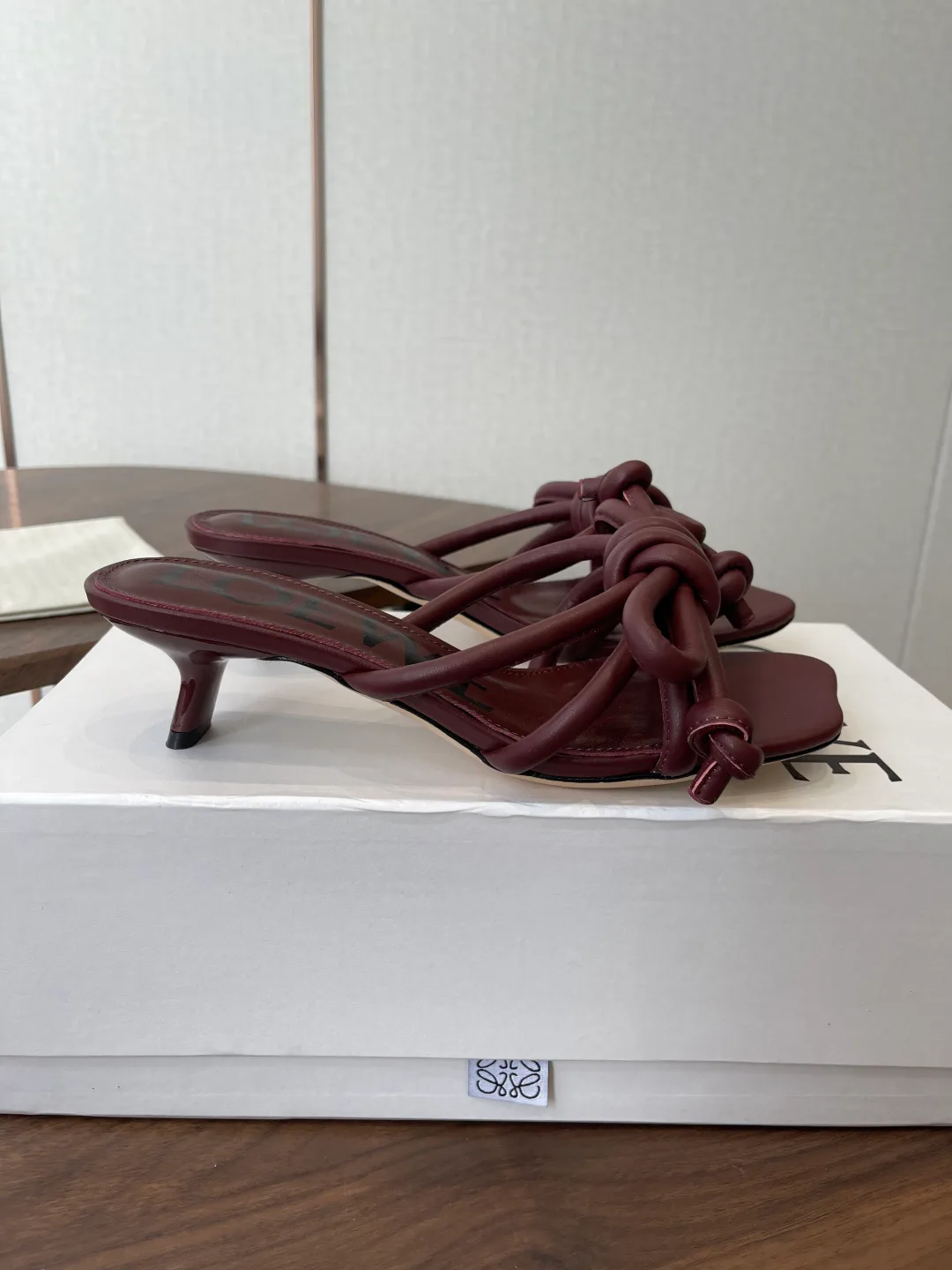 Босоножки Женские Loewe 11428009