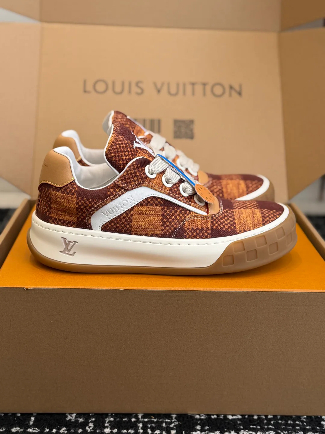 Кроссовки Женские Louis Vuitton 2671138