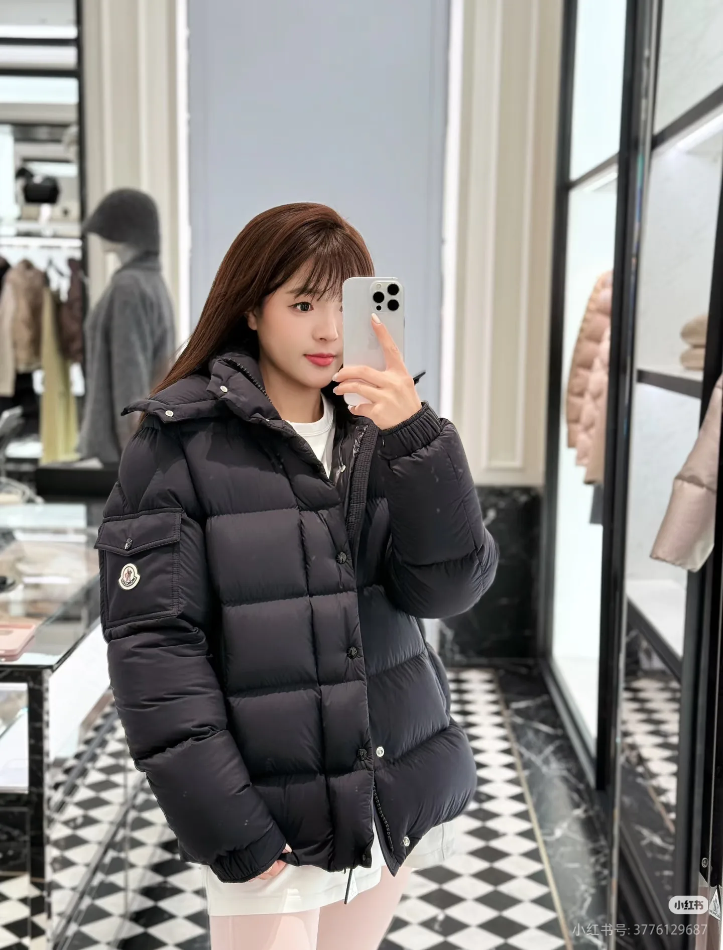 Куртки И Пуховики Женские Moncler 18044304