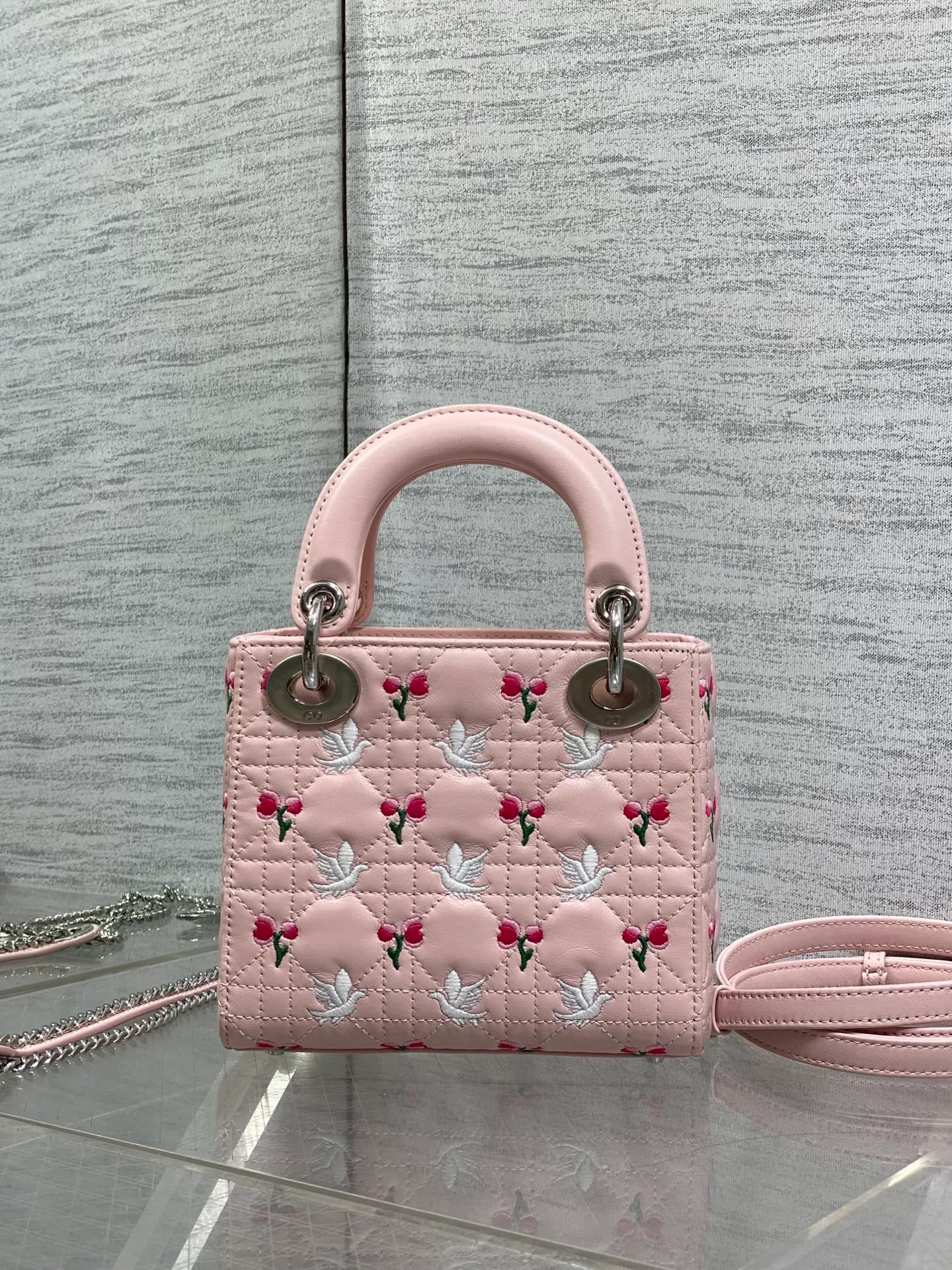 Классические Сумки Женские Christian Dior 17601340
