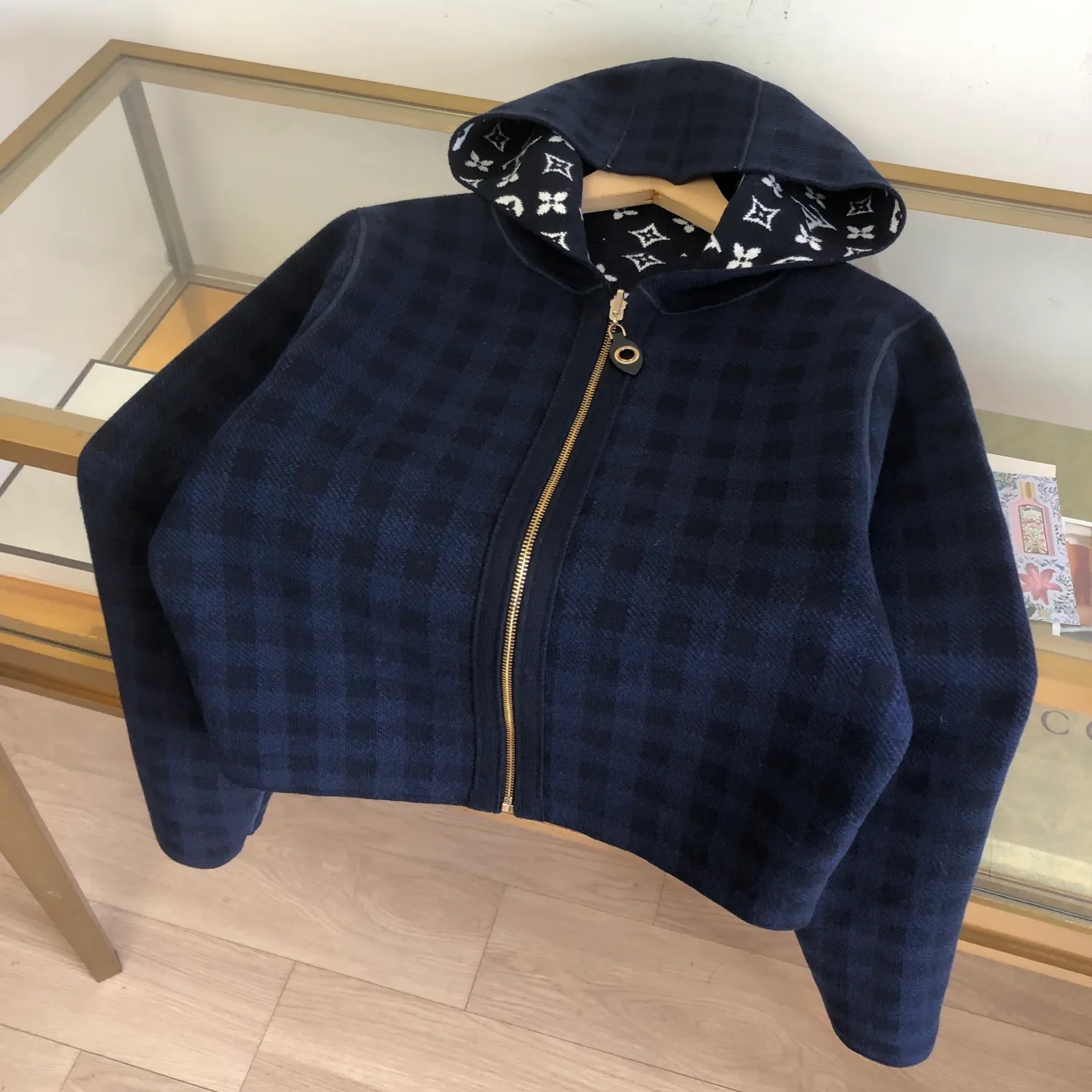 Куртки И Пуховики Женские Louis Vuitton 18141325
