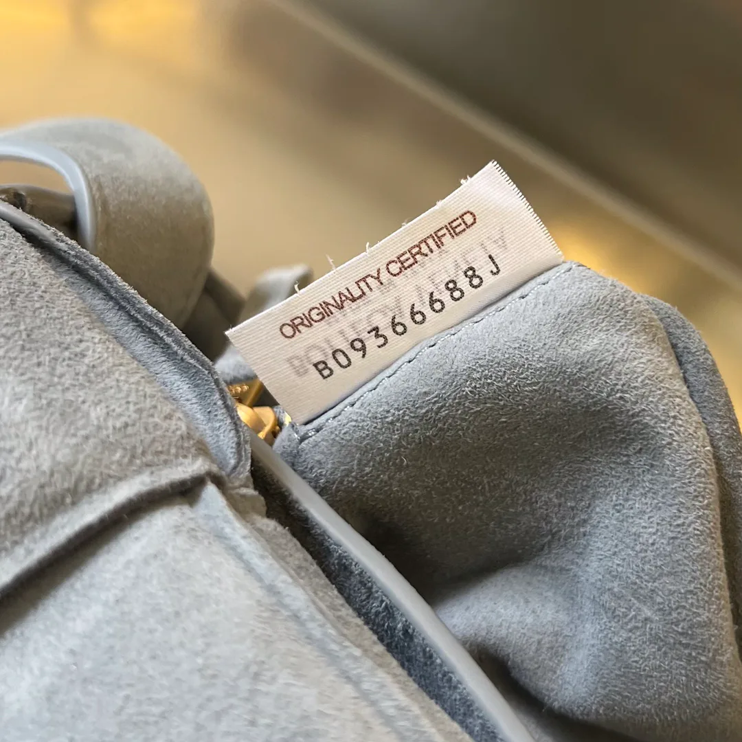 Классические Сумки Женские Bottega Veneta 5395527