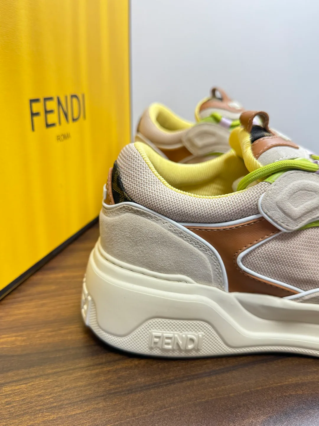 Кроссовки Мужские Fendi 20143365