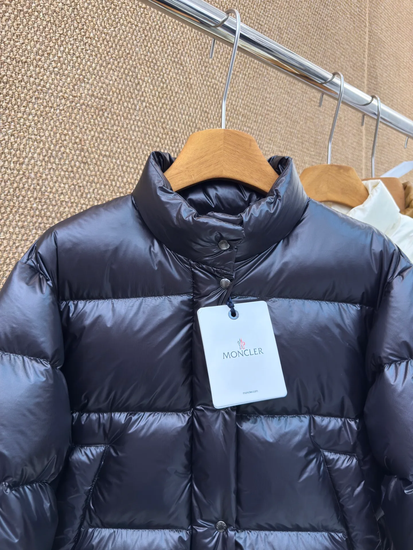 Куртки И Пуховики Женские Moncler 18891838