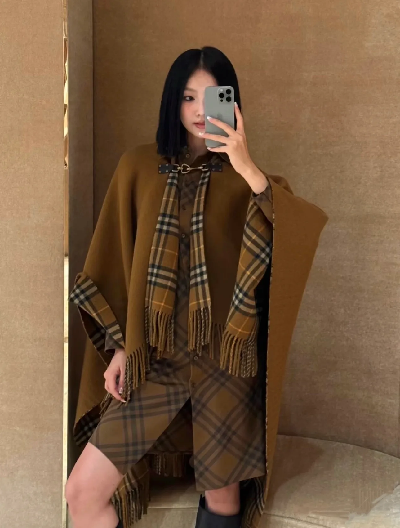 Пальто Женские Burberry 18401229