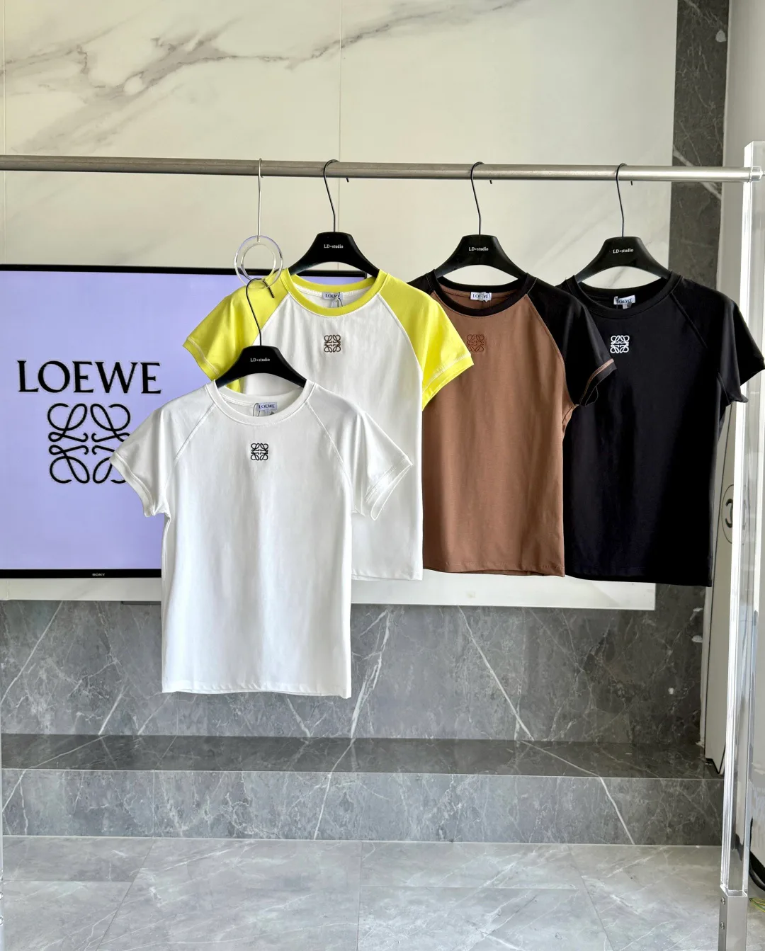 Футболки Женские Loewe 13328493