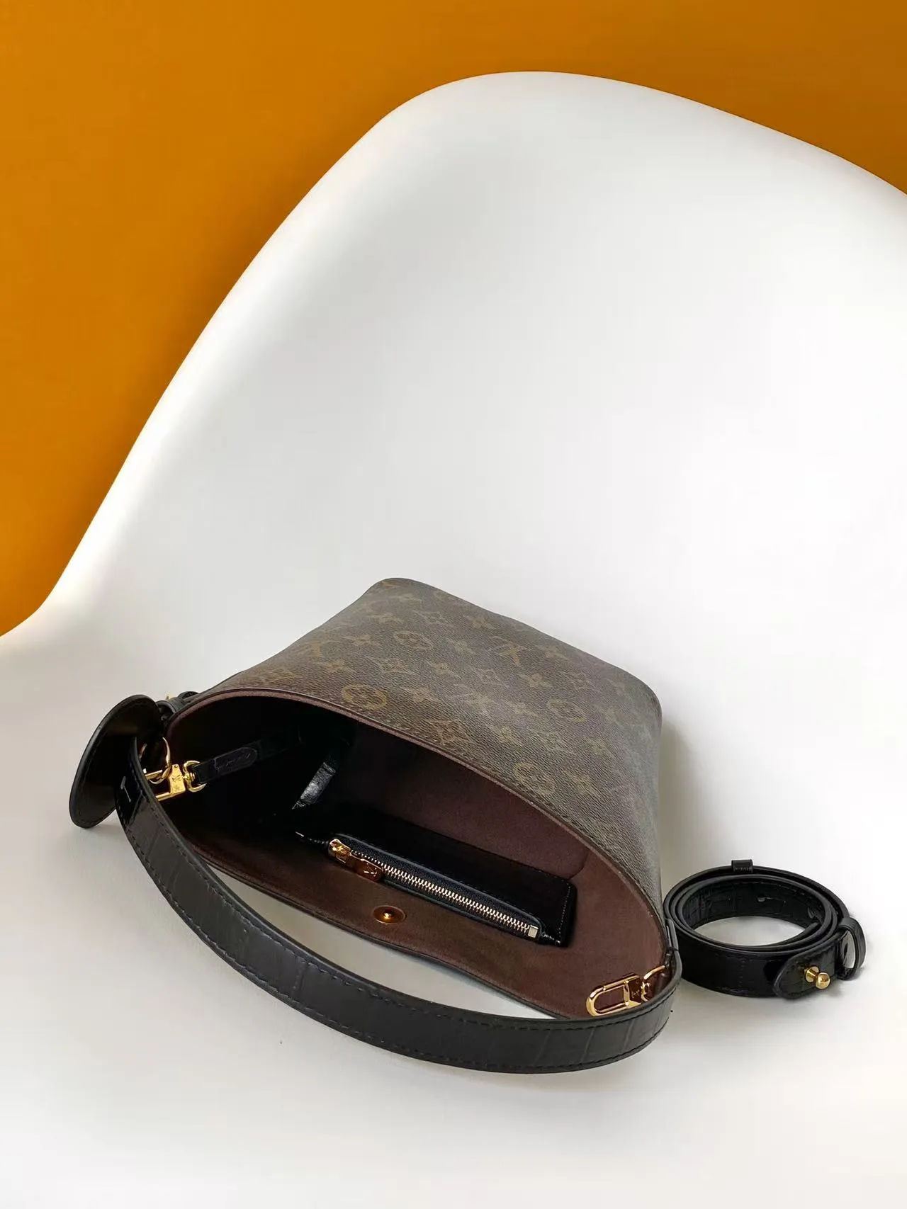 Классические Сумки Женские Louis Vuitton 11872305