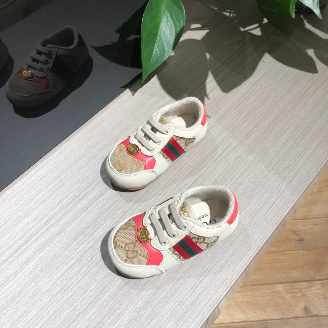 Кроссовки Женские Gucci 18696789