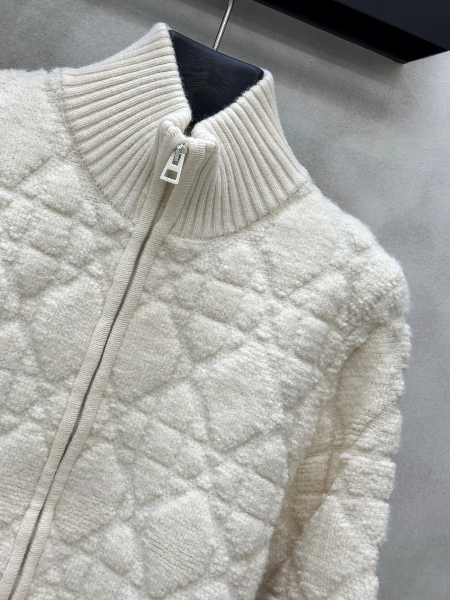 Джемперы И Свитеры Женские Christian Dior 18883403