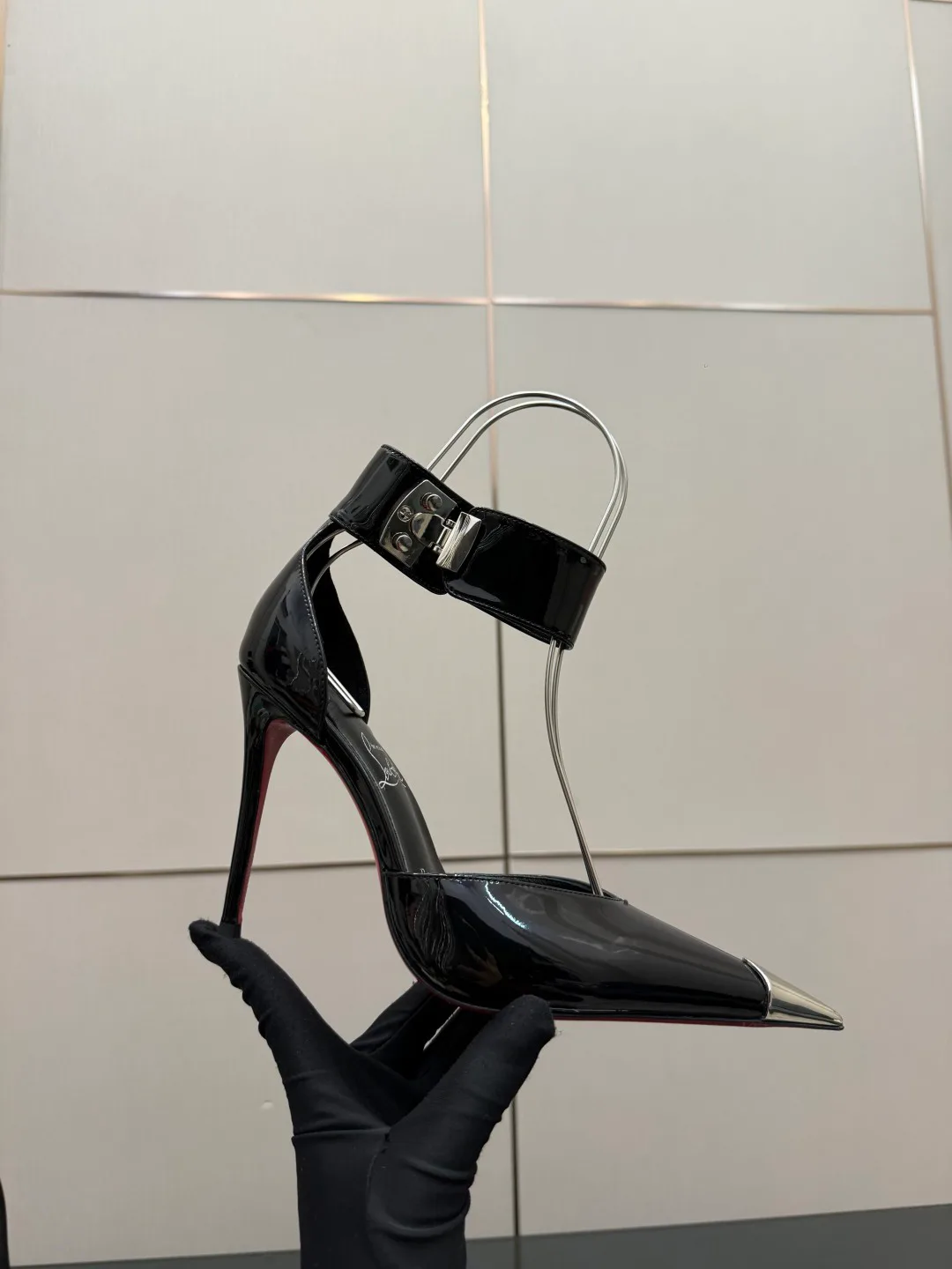 Туфли Женские Christian Louboutin 837230