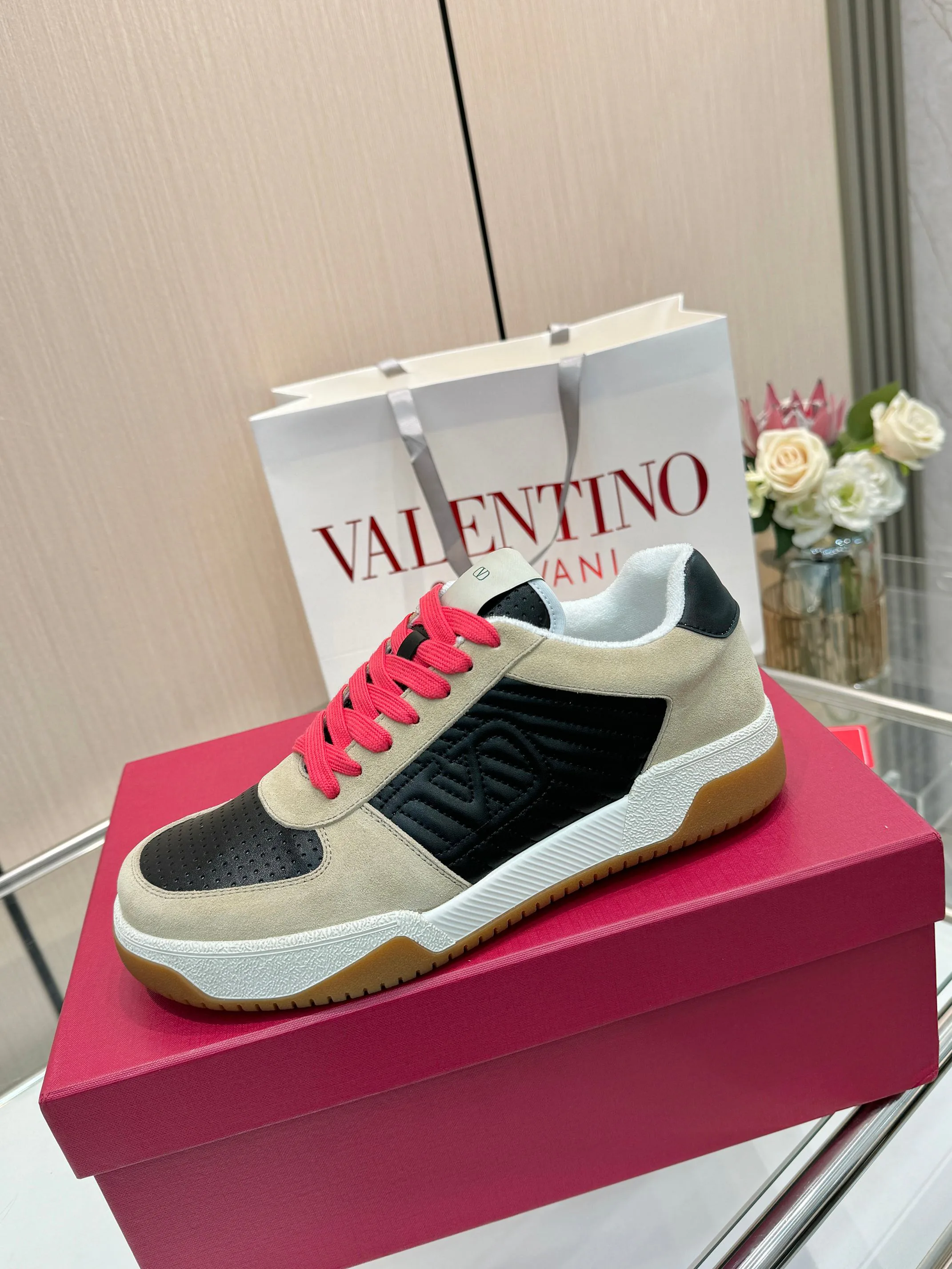 Кроссовки Женские Valentino 278809