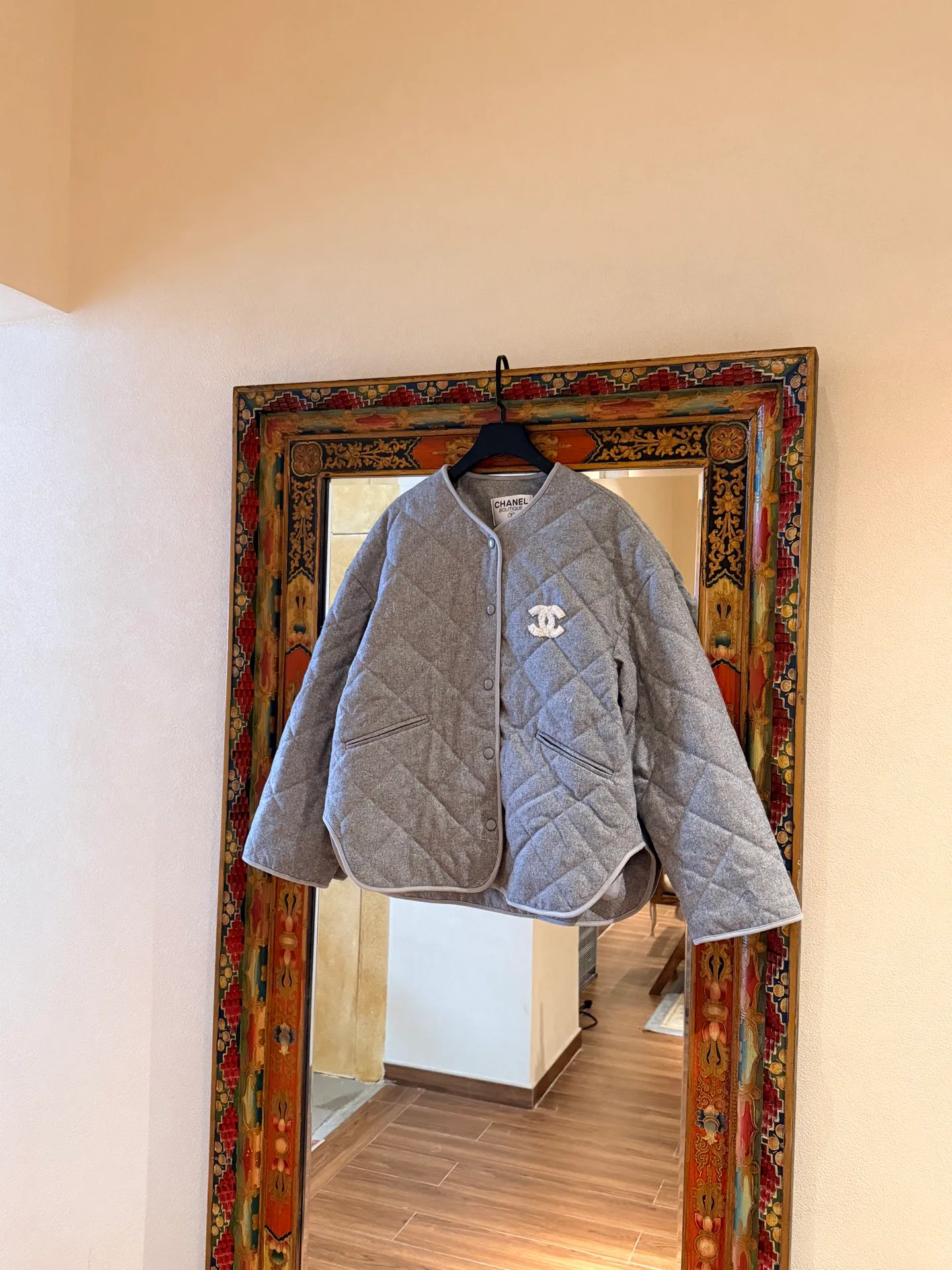 Куртки И Пуховики Женские Chanel 842434