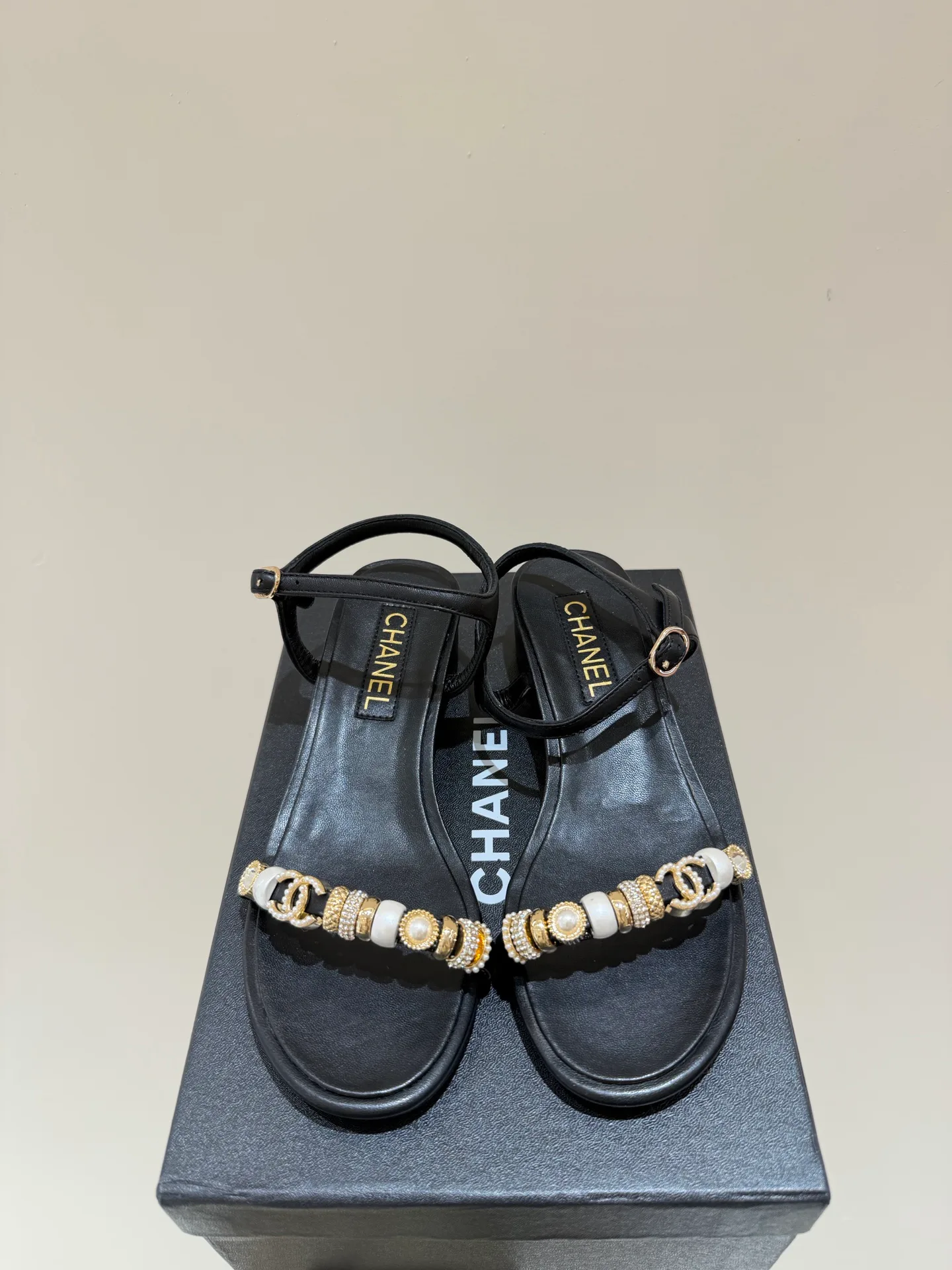 Босоножки Женские Chanel 11316778