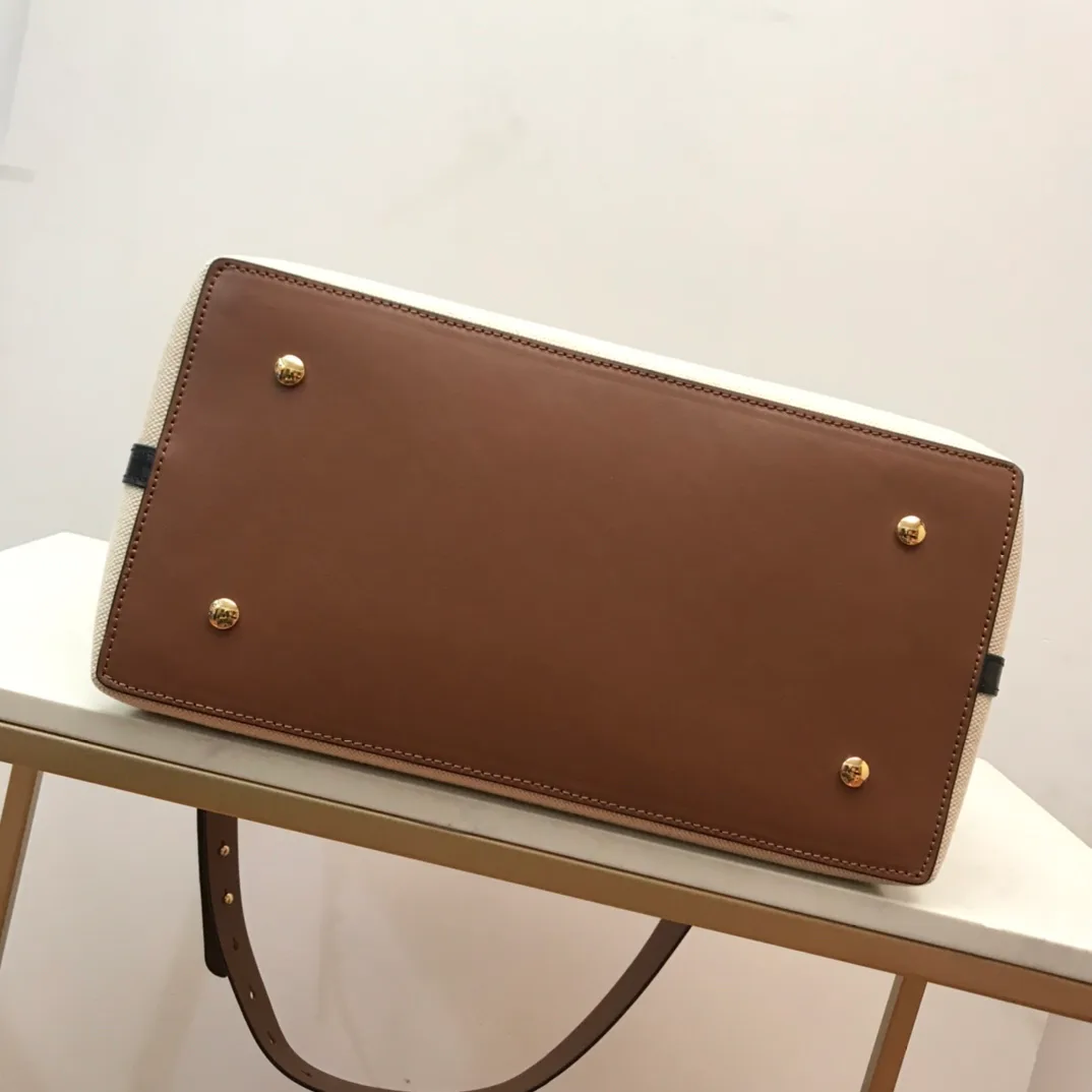 Классические Сумки Женские Burberry 5063068