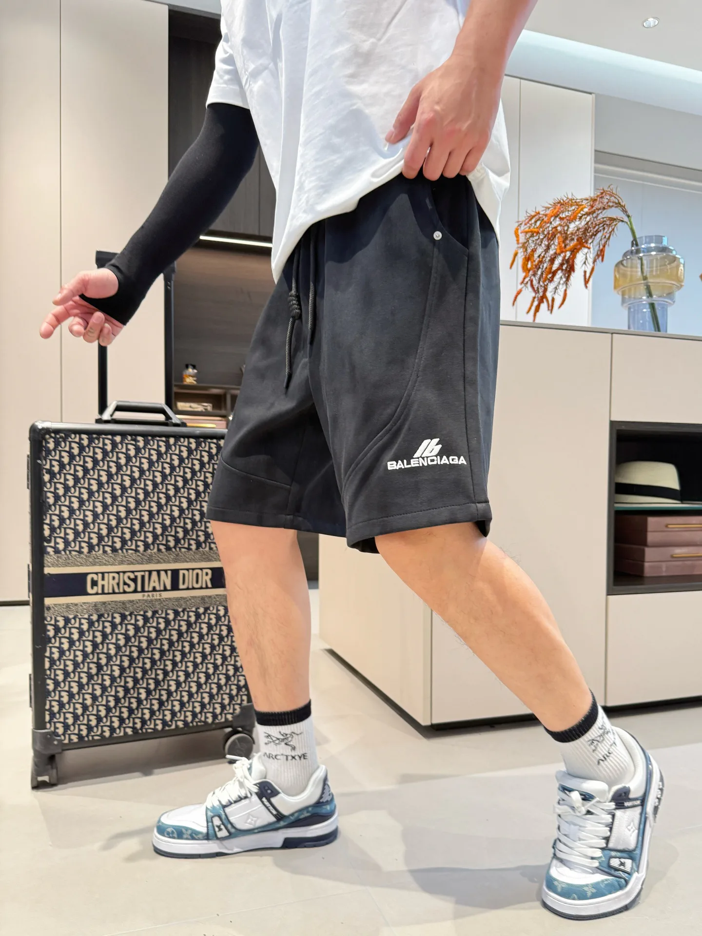 Шорты Мужские Balenciaga 11959441