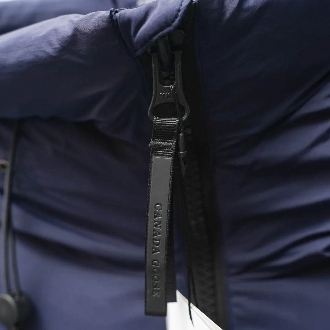 Куртки И Пуховики Мужские Canada Goose 18188324