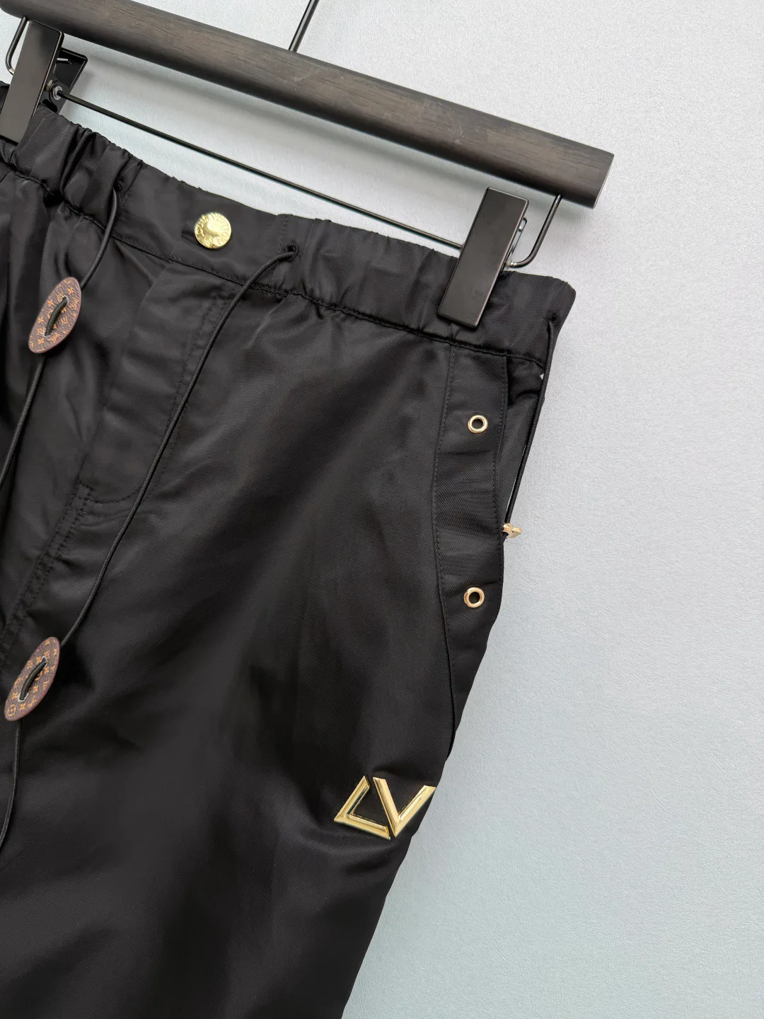 Брюки Мужские Louis Vuitton 13245981