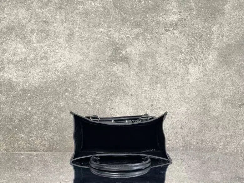 Классические Сумки Женские Balenciaga 11451445