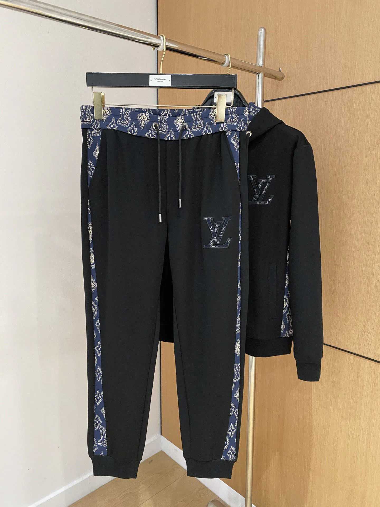 Спортивные Костюмы Мужские Louis Vuitton 806800