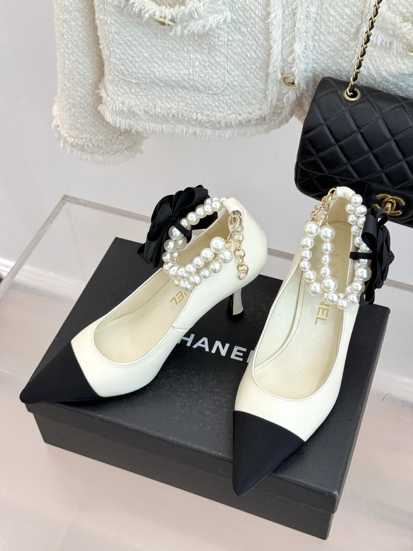 Босоножки Женские Chanel 11899517
