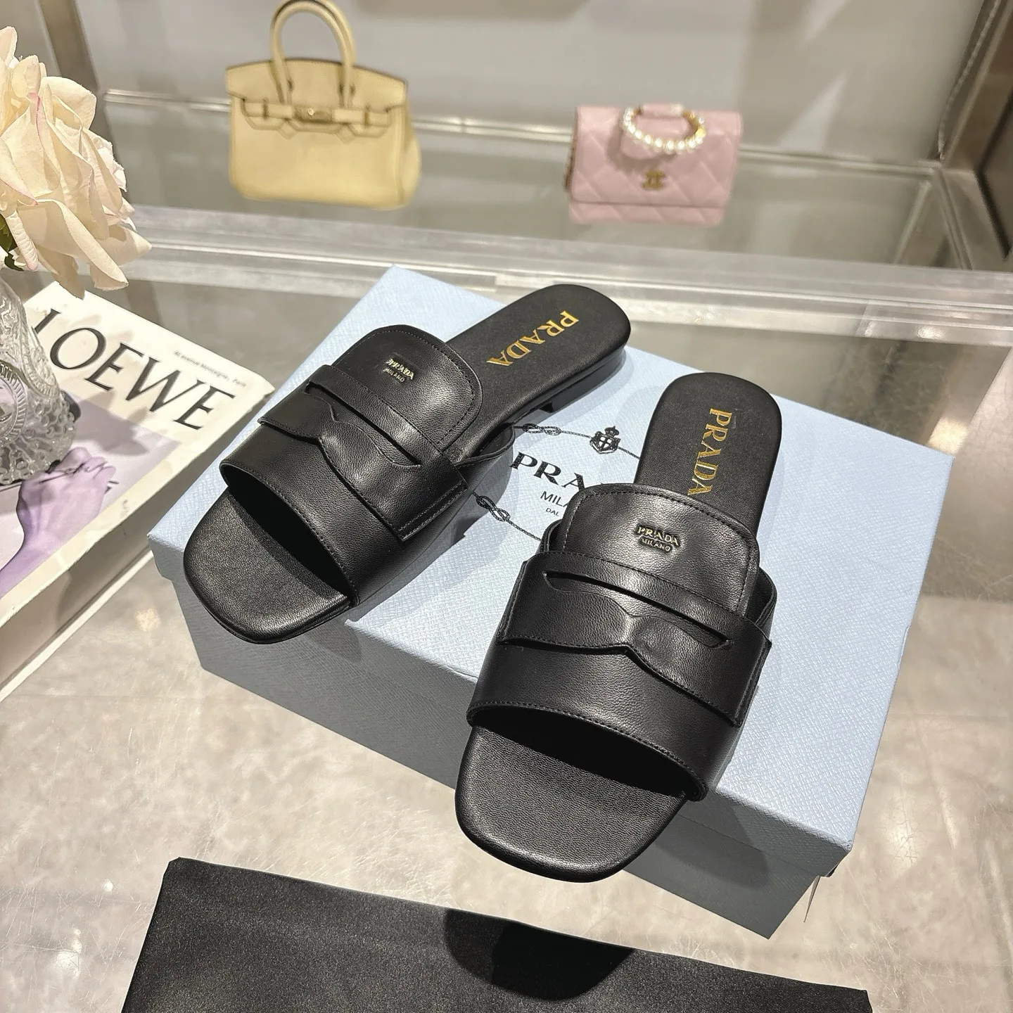 Шлепанцы Женские Prada 490969